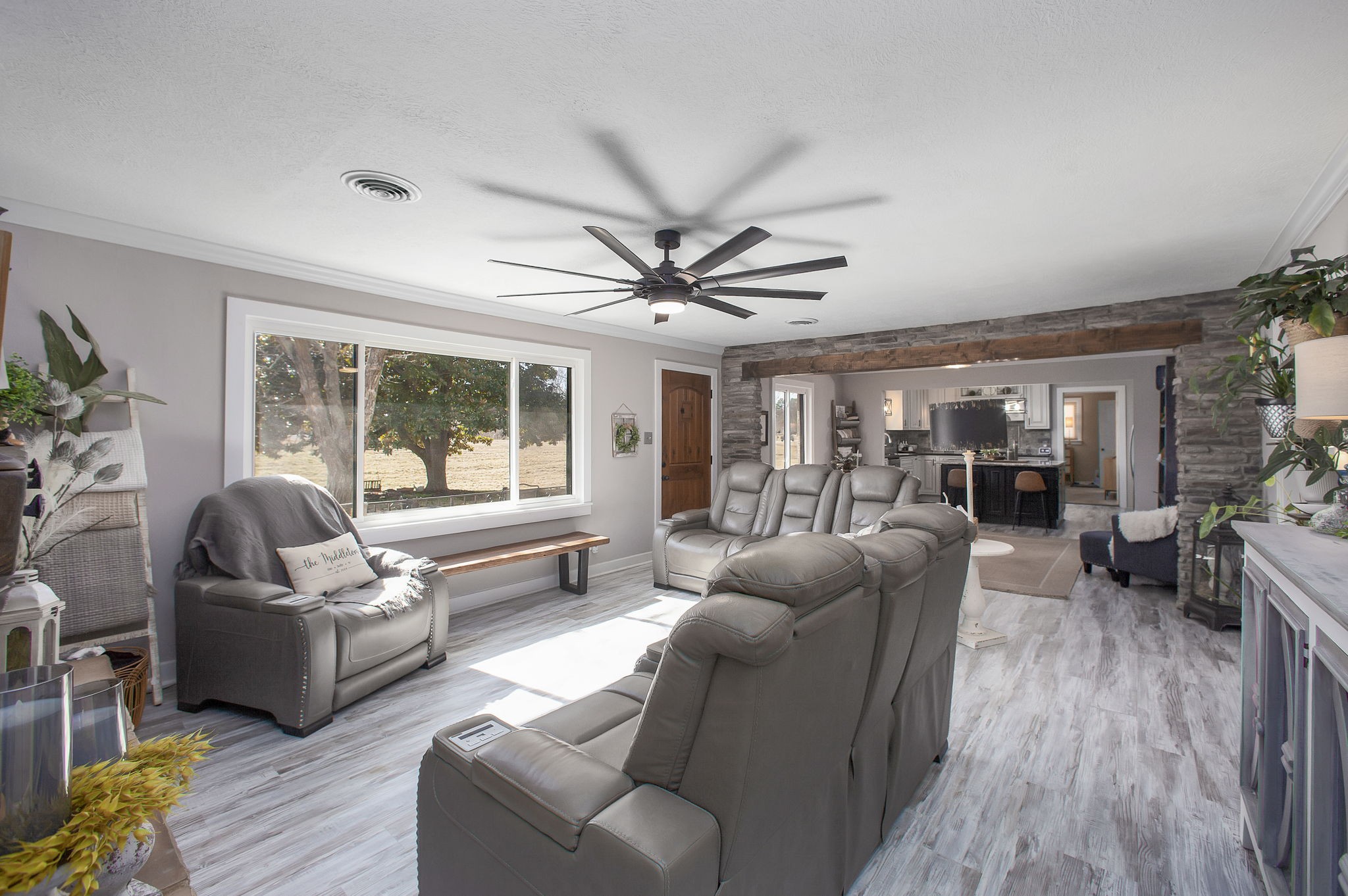 21495 Highway 79 Property Photo 39