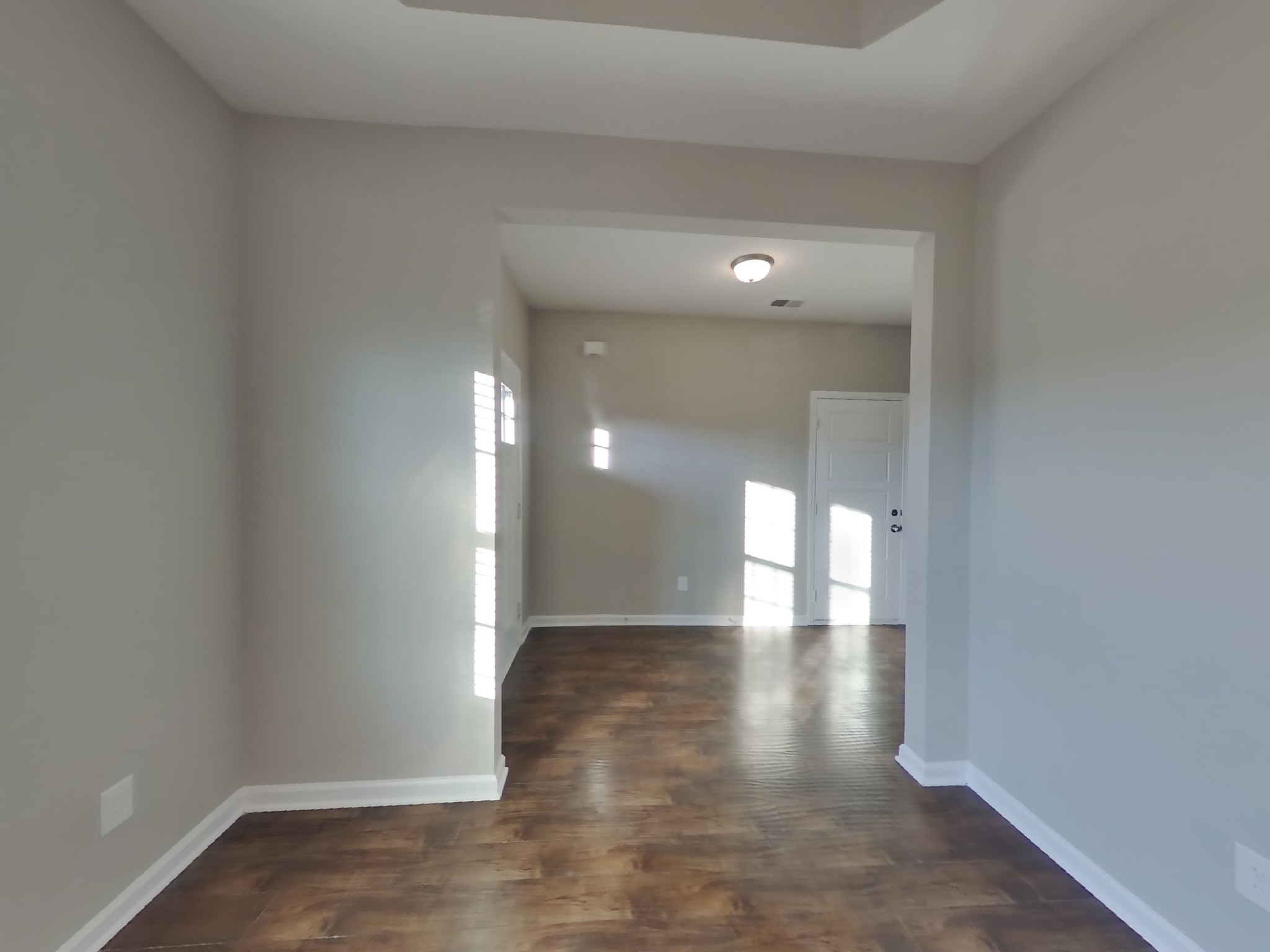 815 Ellyson Dr Property Photo 4