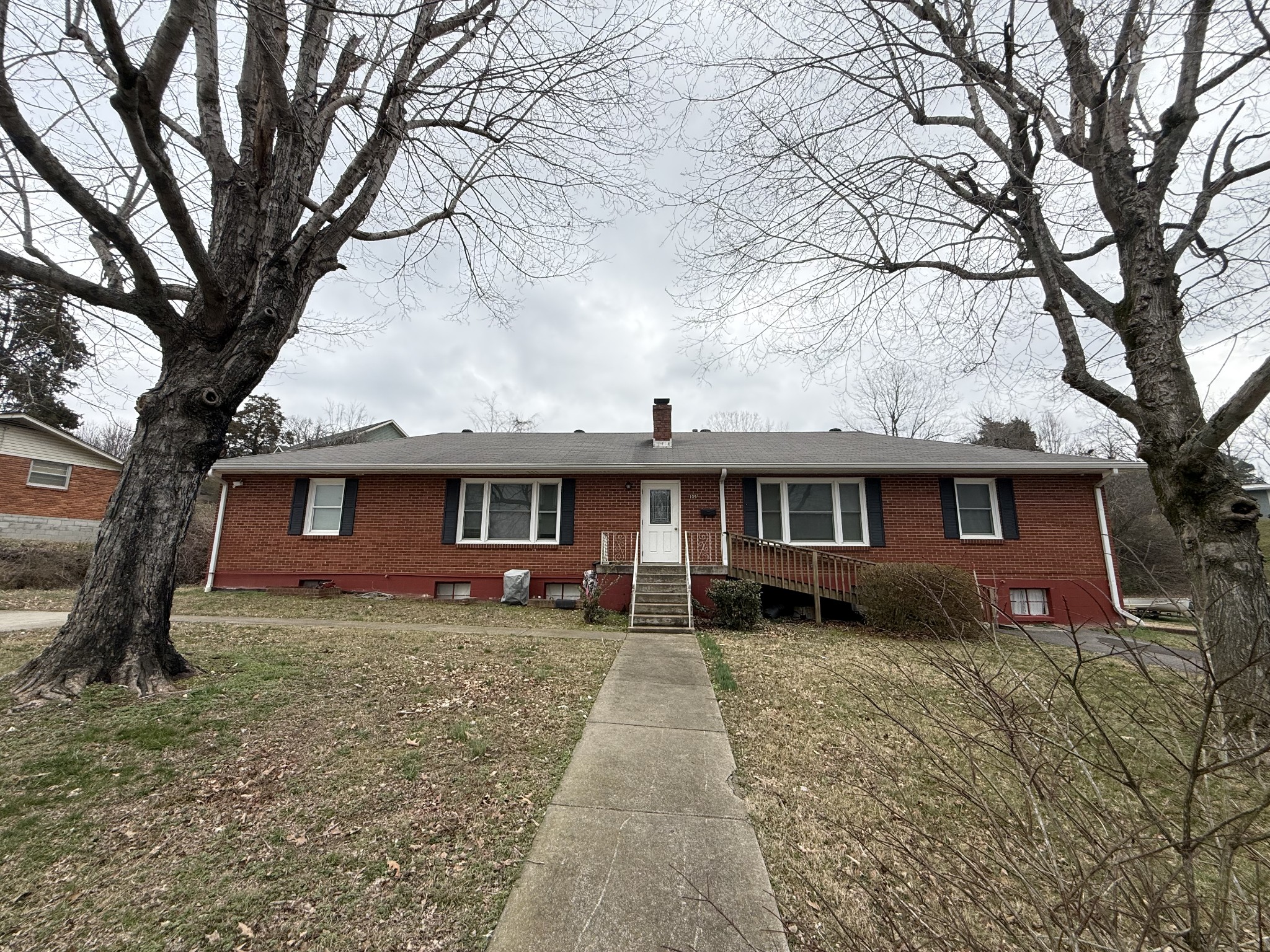 109 Duke St