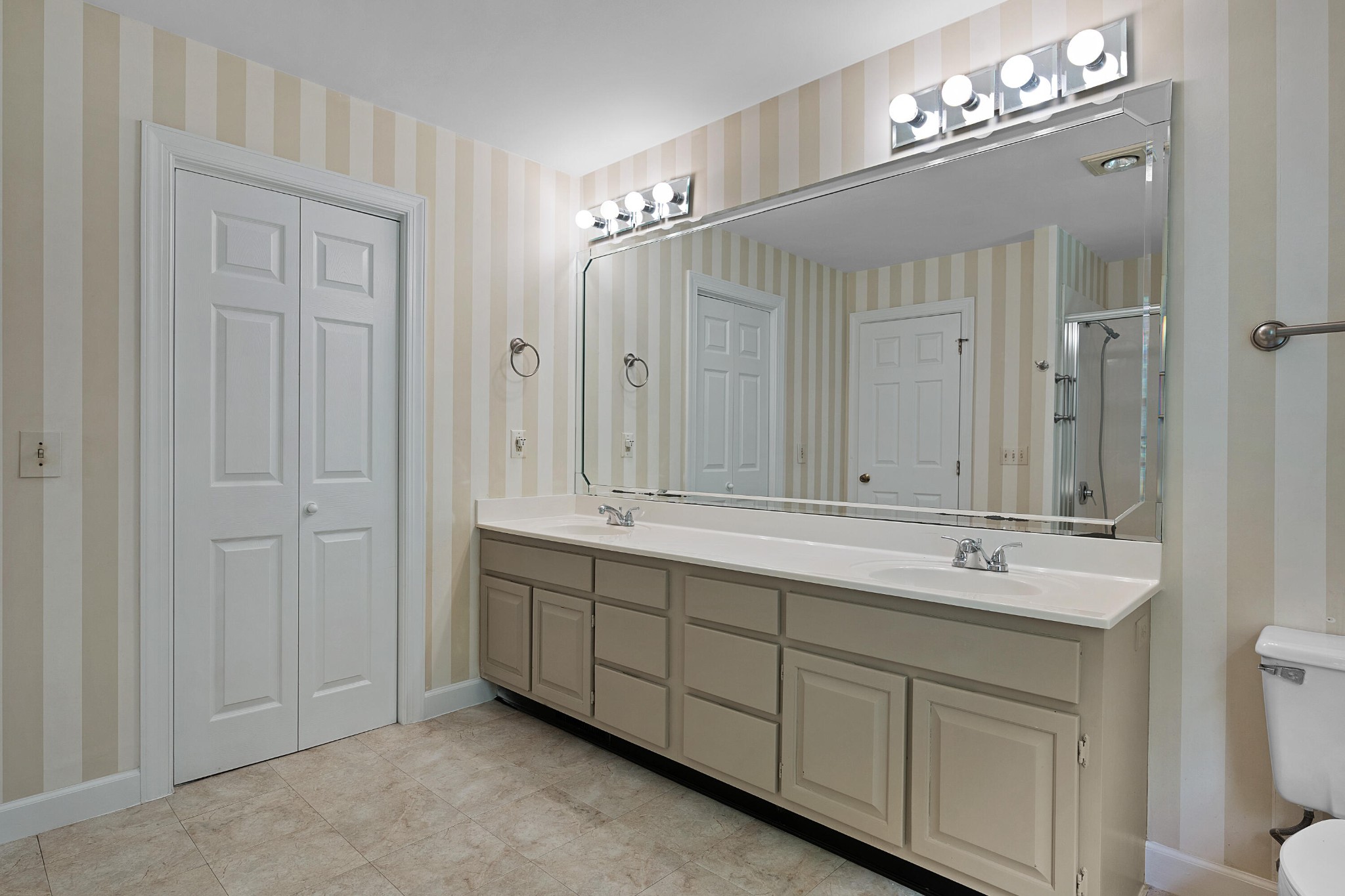 1014 Ariel Lane Property Photo 24