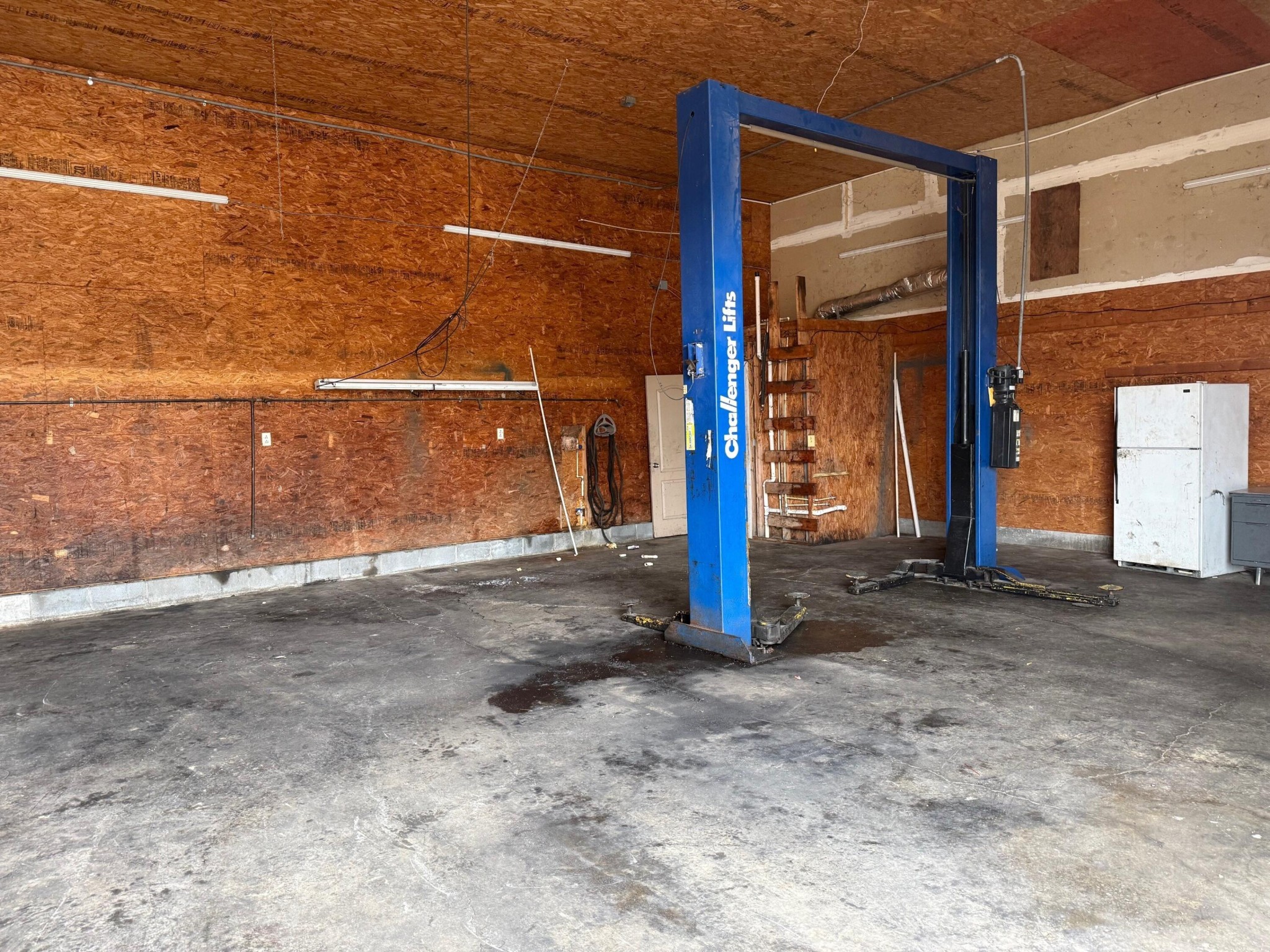 15446 Highway 28 Property Photo 9