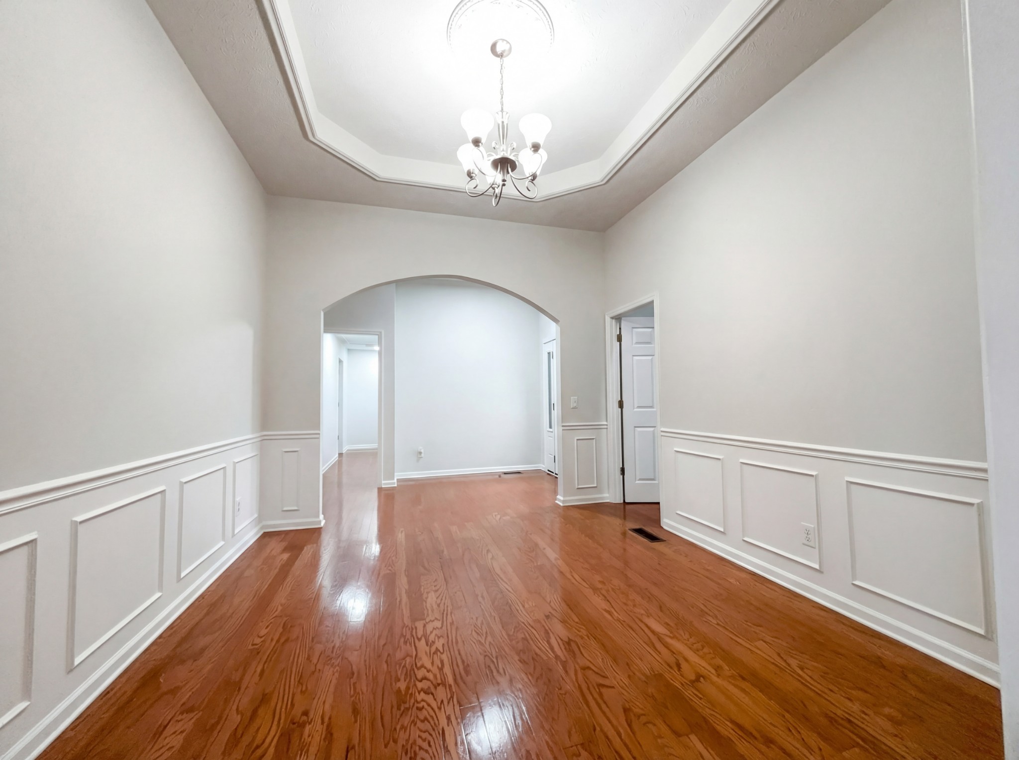 403 Buckingham Blvd Property Photo 11