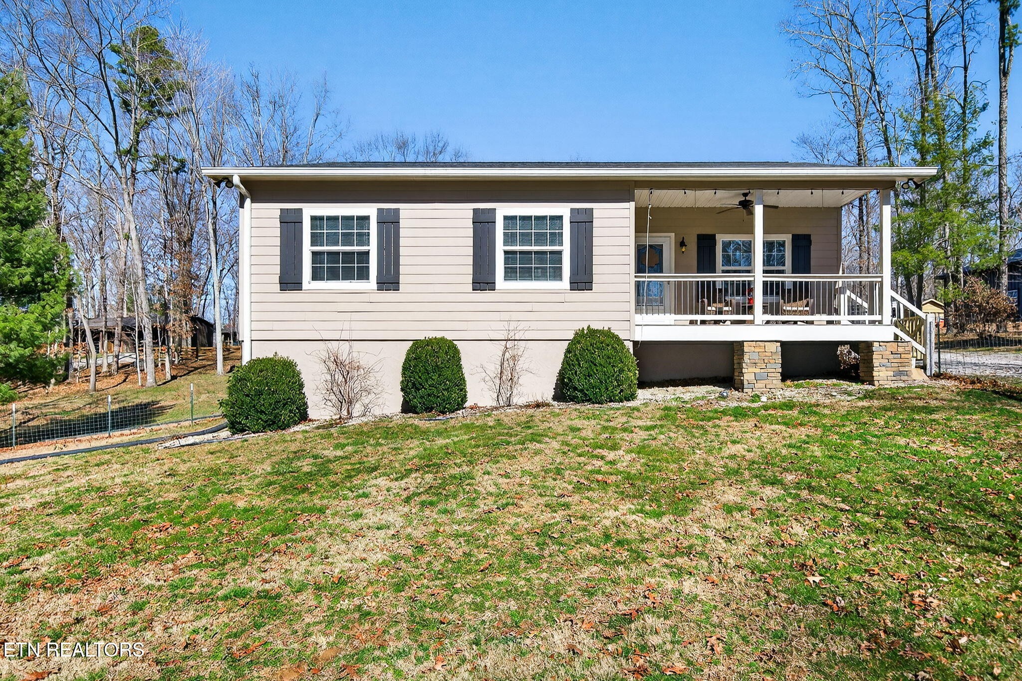 875 S Fork Drive Property Photo 1