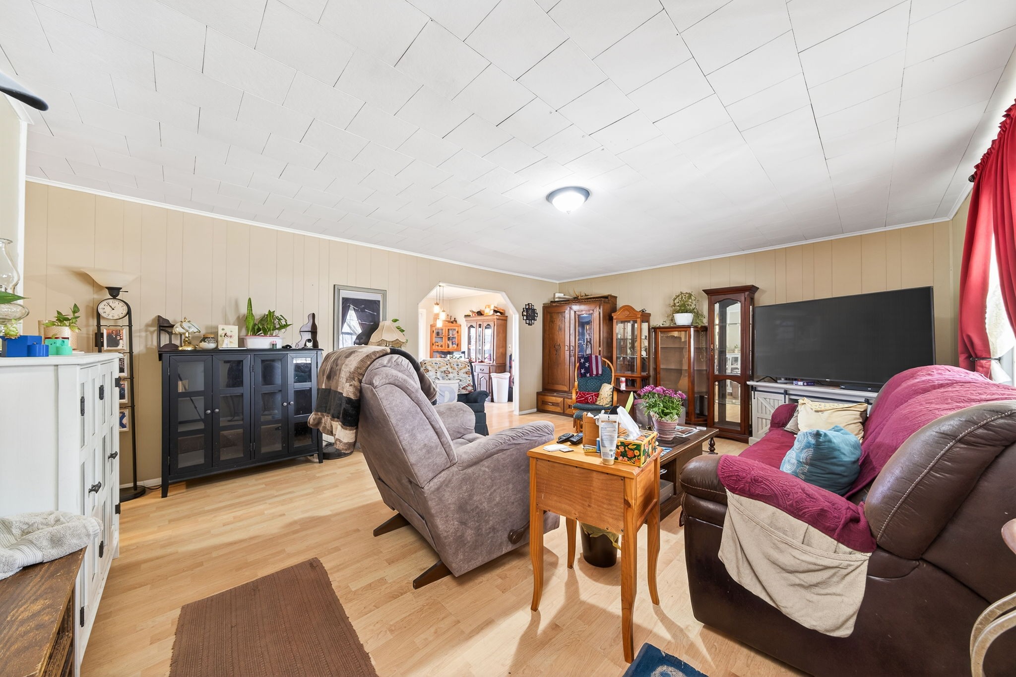 337 Colditz Rd Property Photo 2