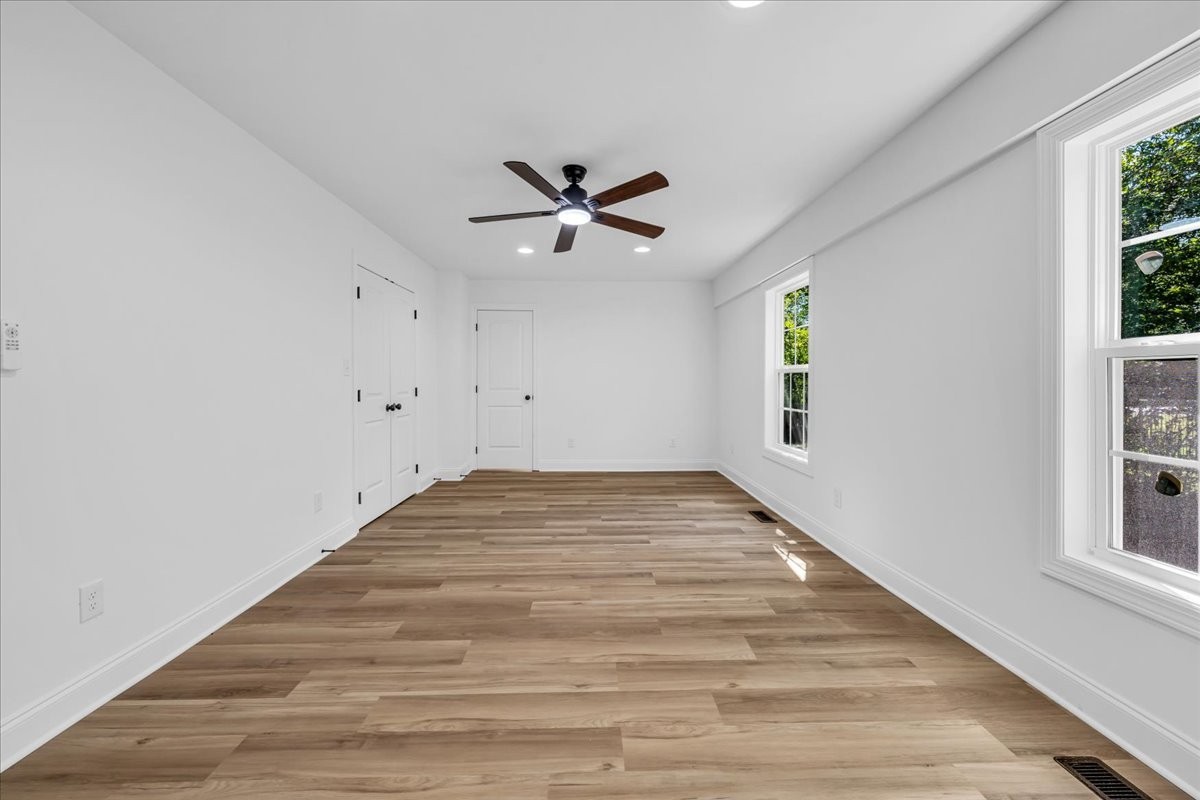 208 Bragg Cir Property Photo 25