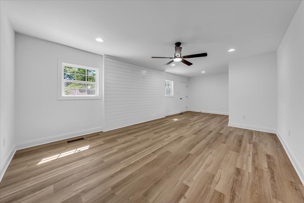 208 Bragg Cir Property Photo 28
