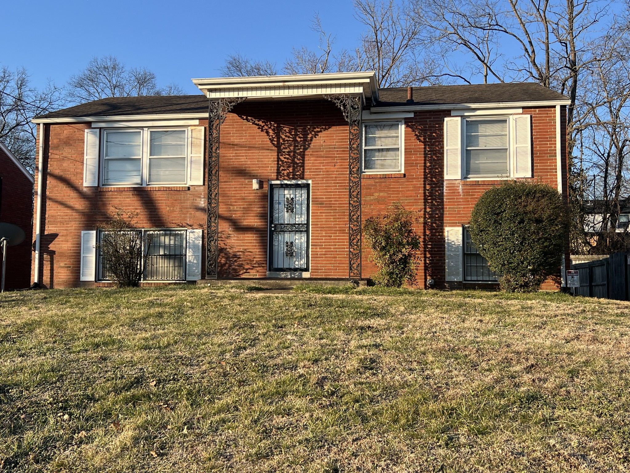 3211 Panorama Dr Property Photo 1