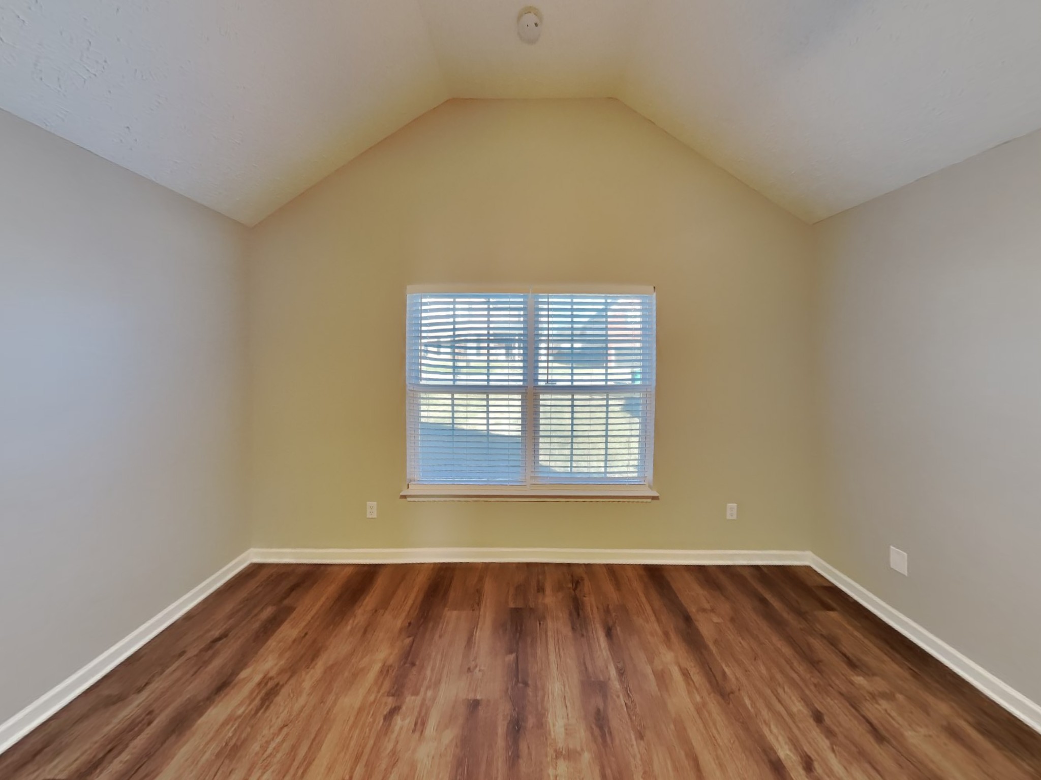 4049 Sequoia Trl Property Photo 7