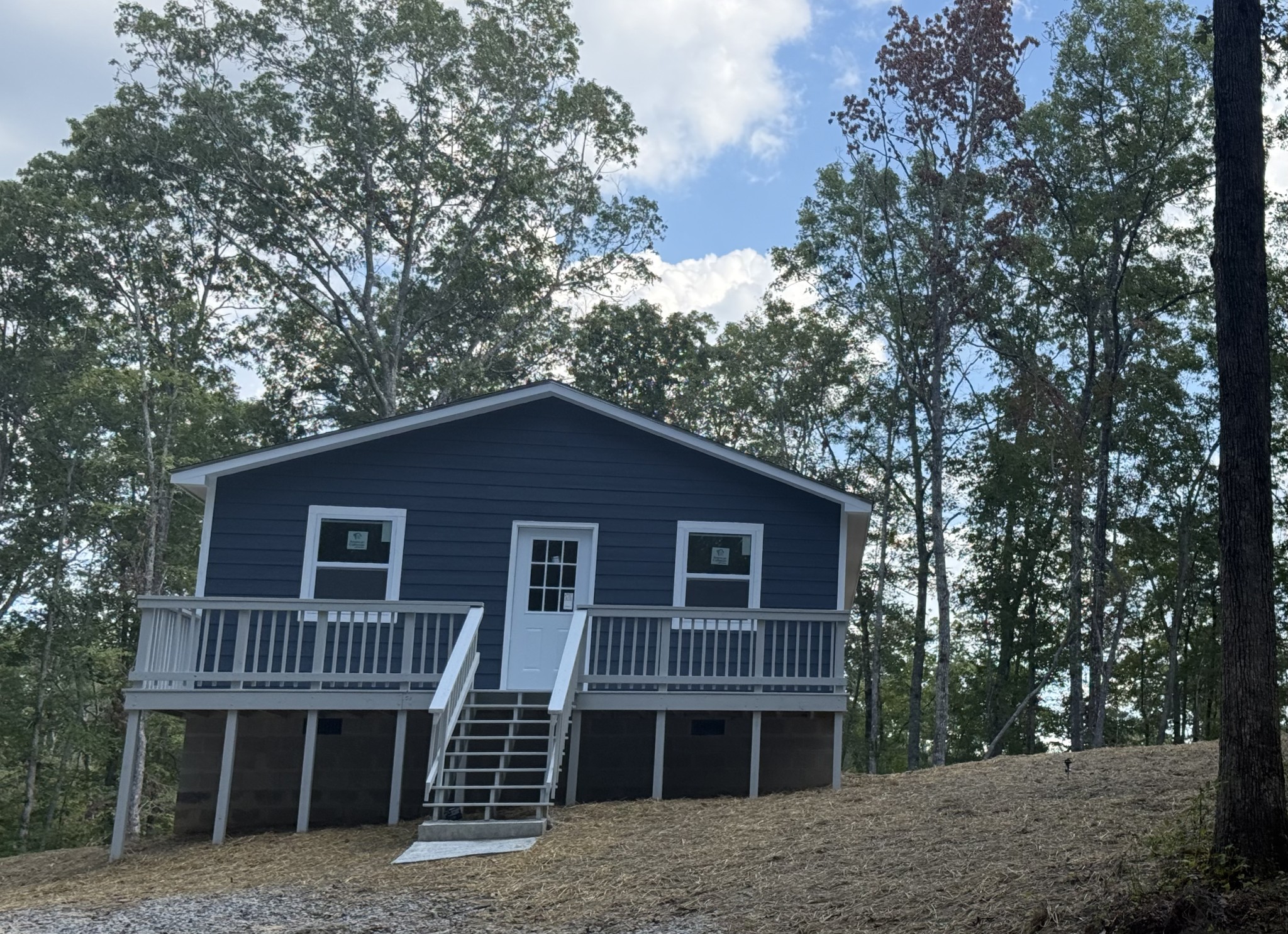 549 Dollar Dr Property Photo 3