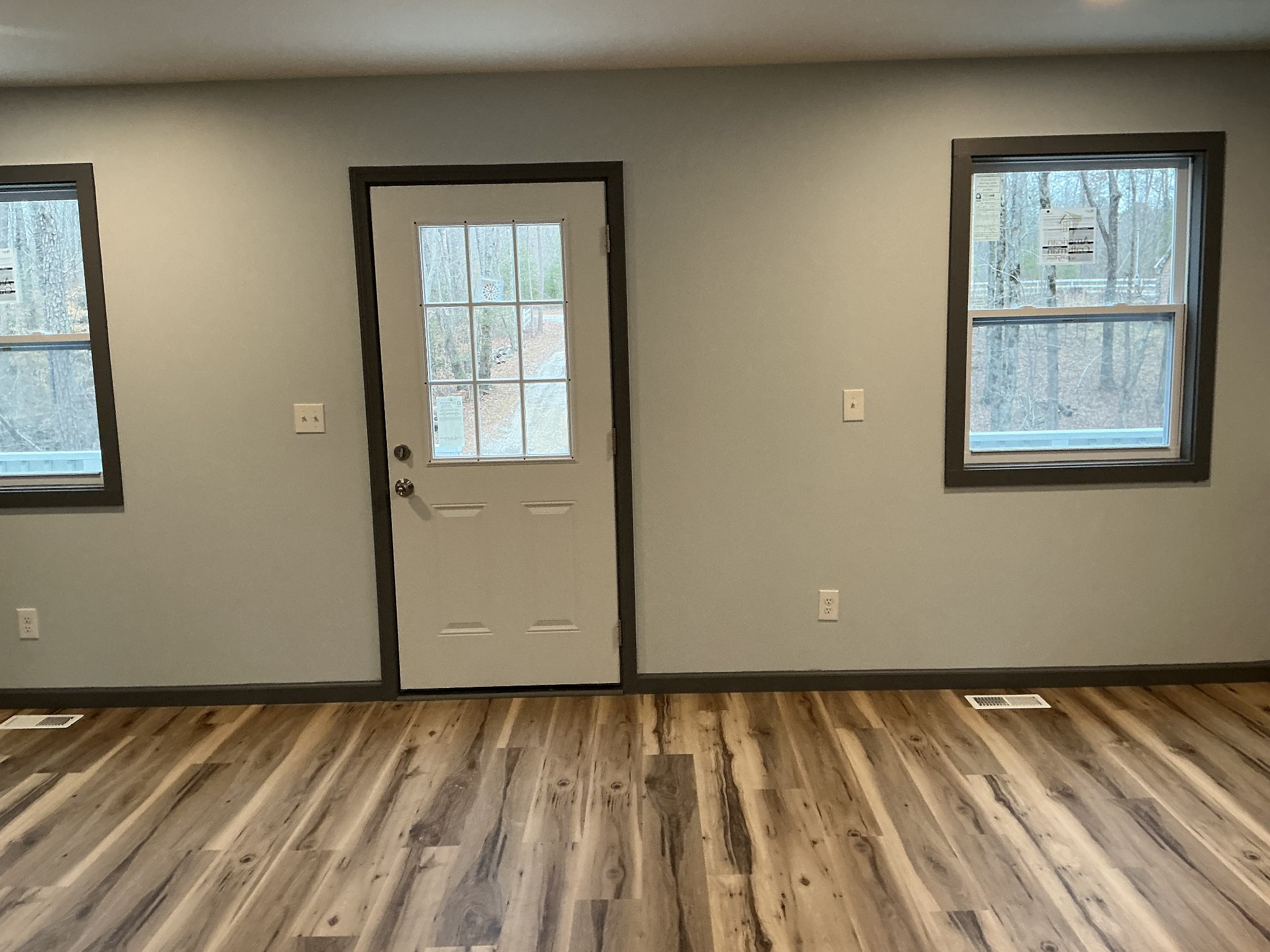 549 Dollar Dr Property Photo 15