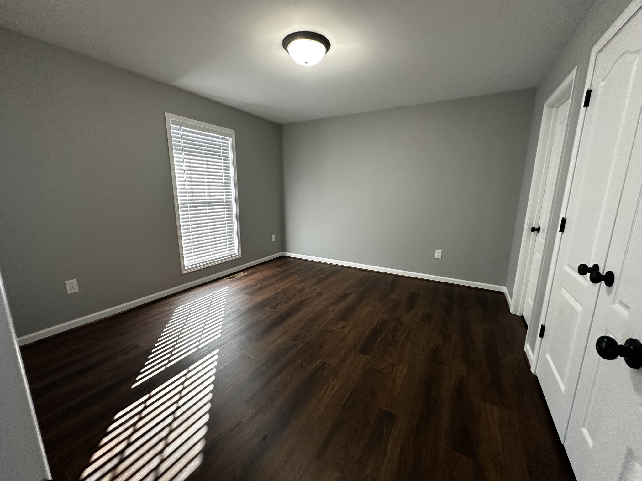 24 Henkle Ln Property Photo 9