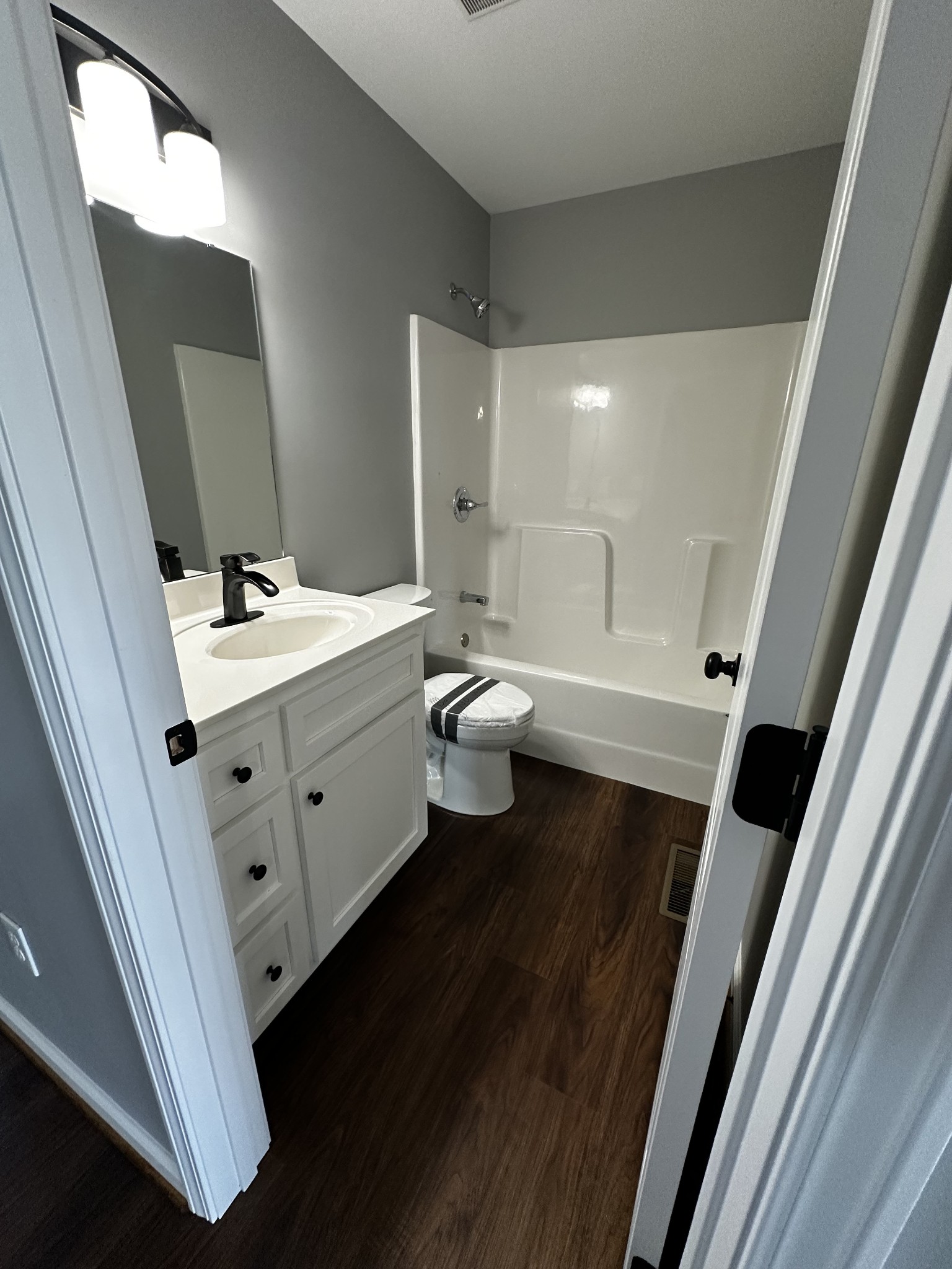 24 Henkle Ln Property Photo 13