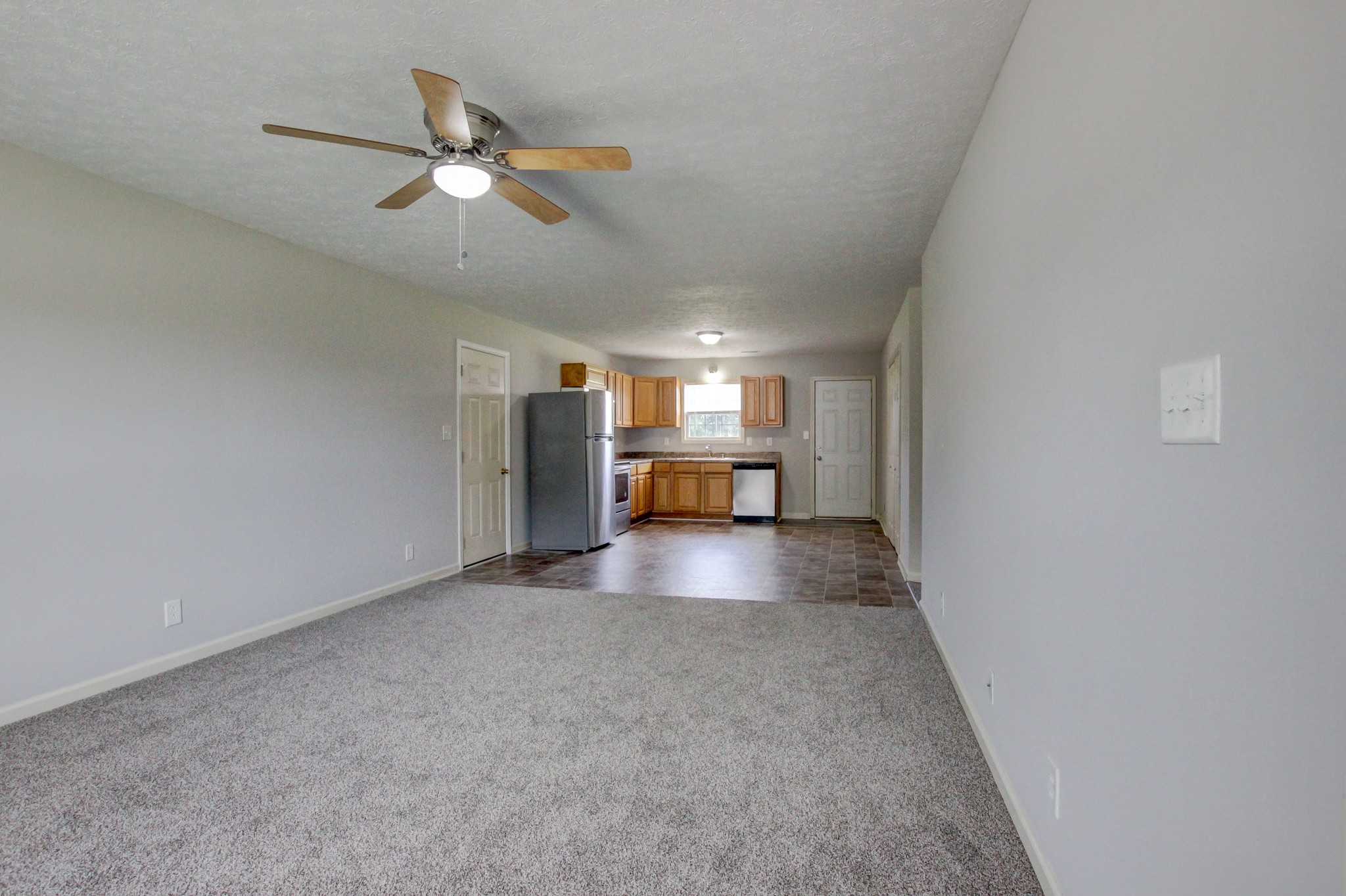 209 Ruf Dr Property Photo 9