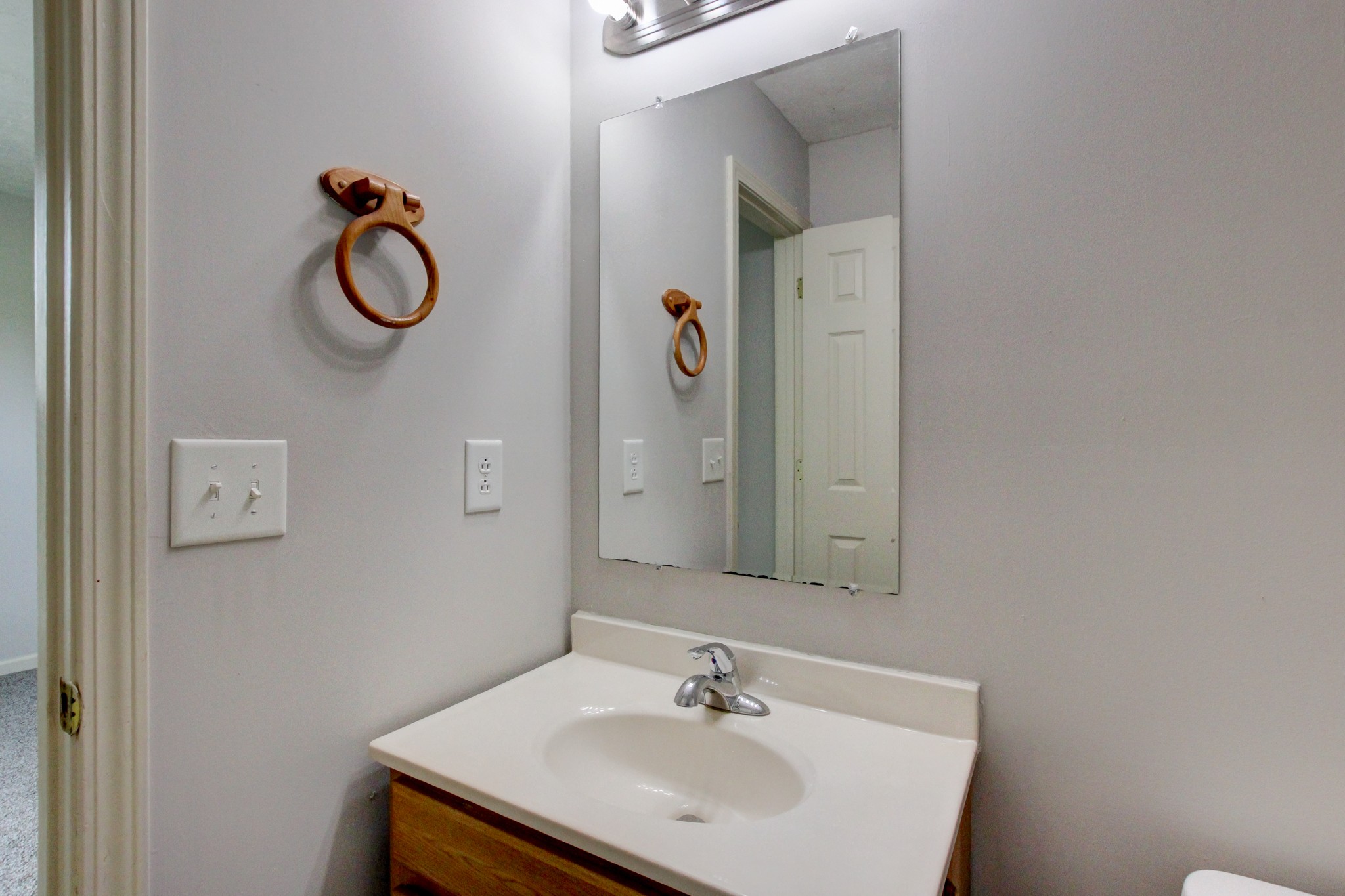 209 Ruf Dr Property Photo 19