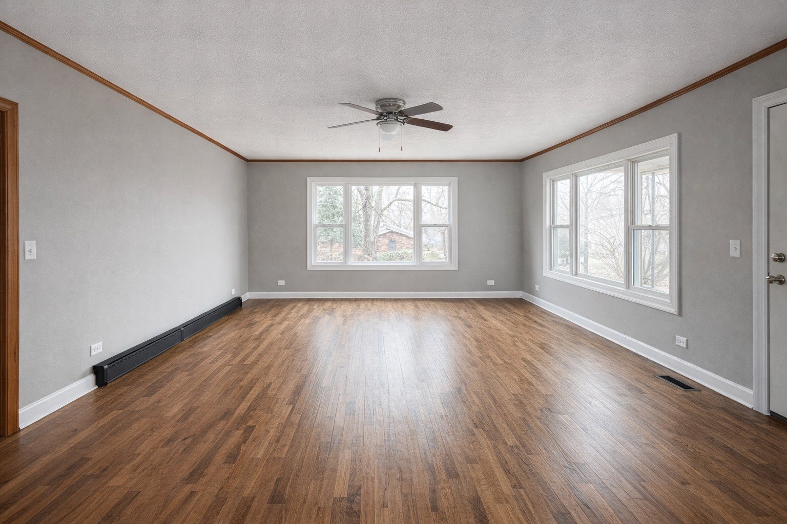 109 Apple Tree St Property Photo 6