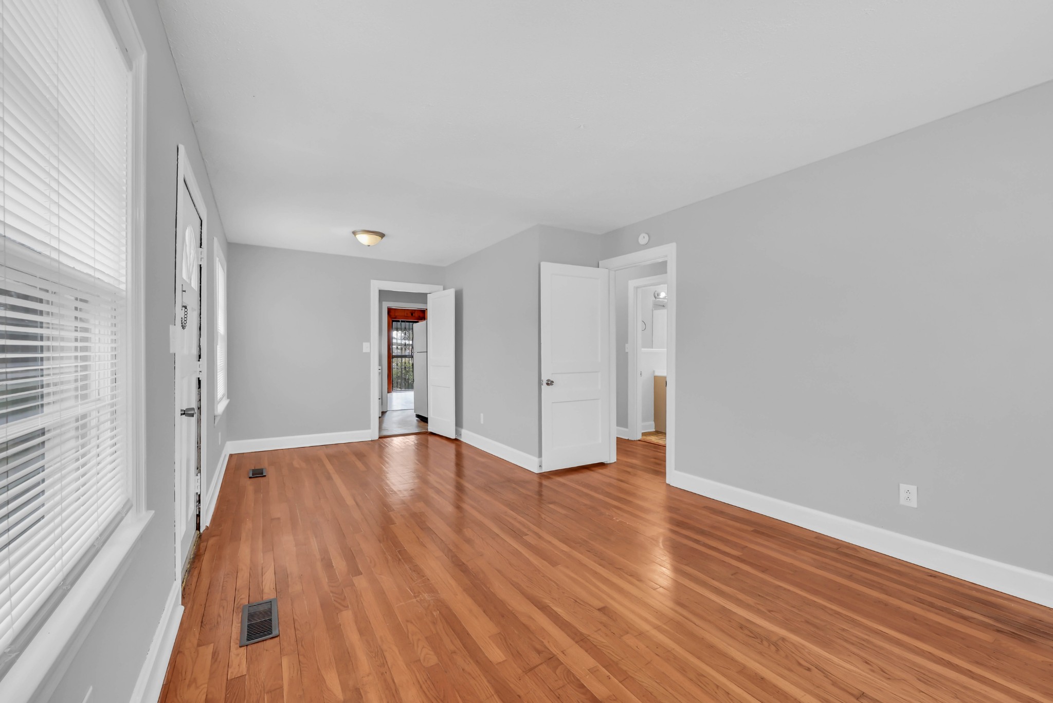 117 W Meadow Dr Property Photo 7