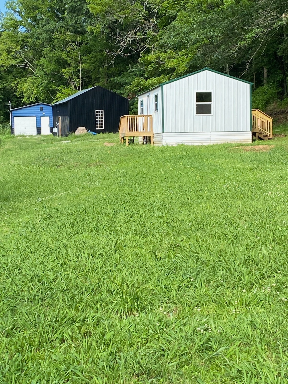 140 Ben Johnson Rd Property Photo 4