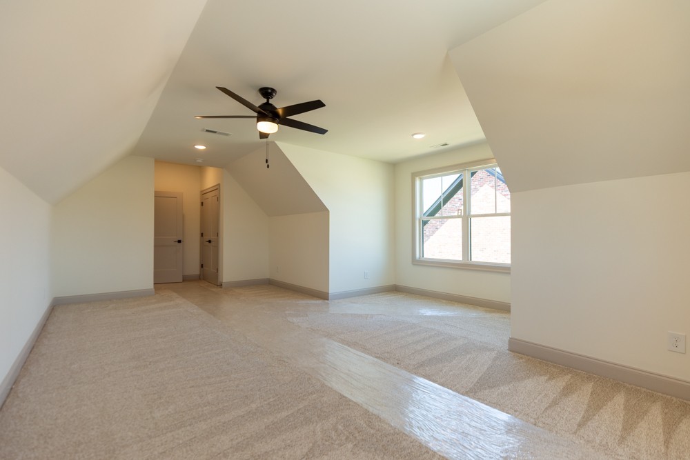 5528 Sinclair St Property Photo 36