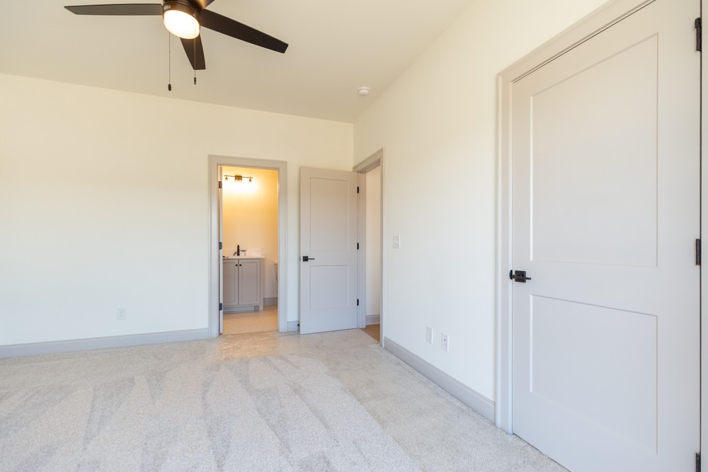 5528 Sinclair St Property Photo 40