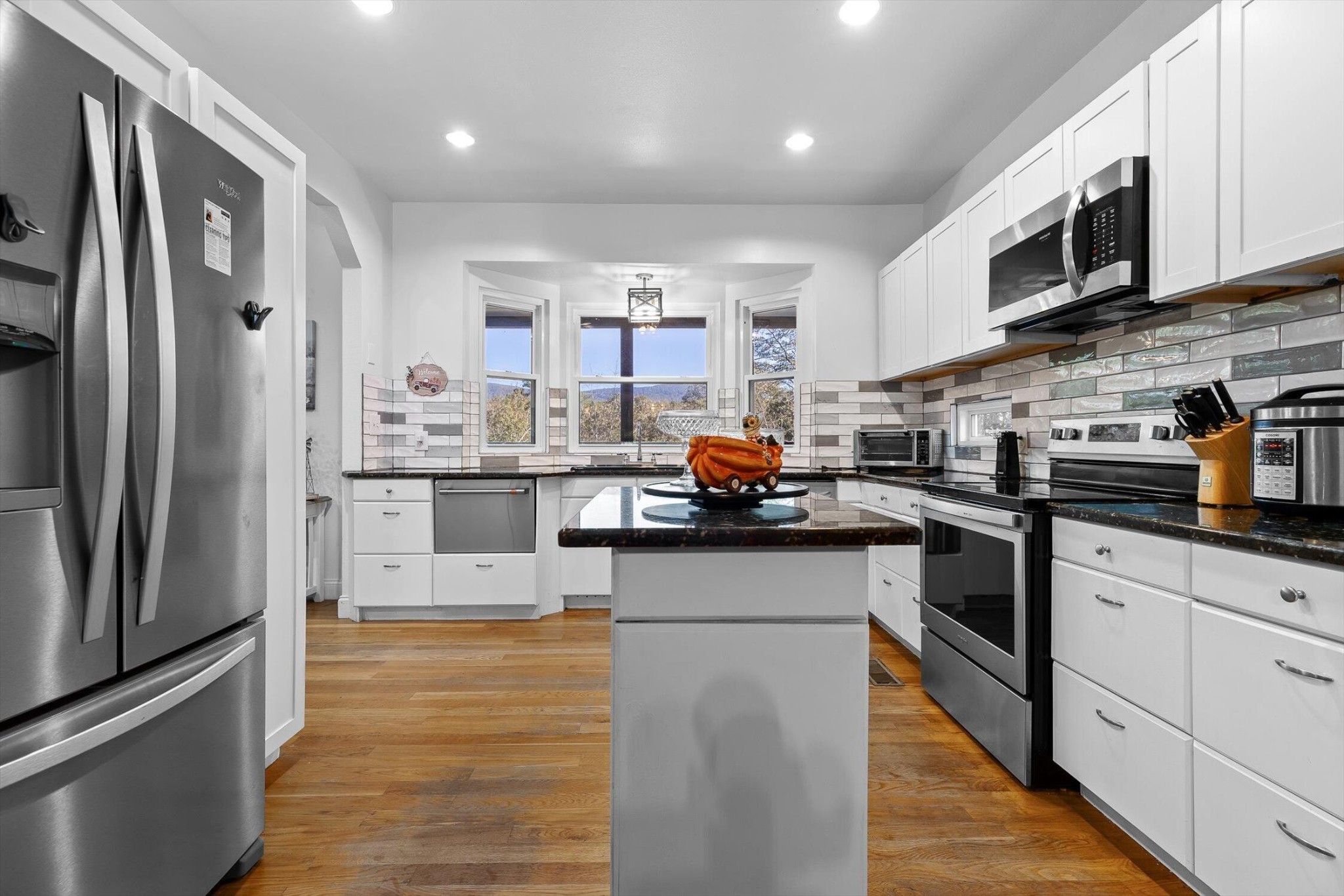 152 Highland Drive Property Photo 4