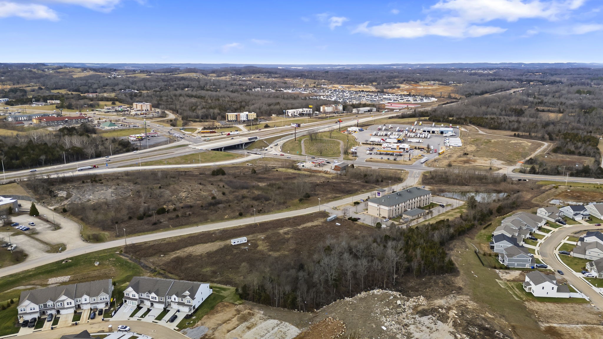 2 Harley Davidson Blvd Property Photo 14