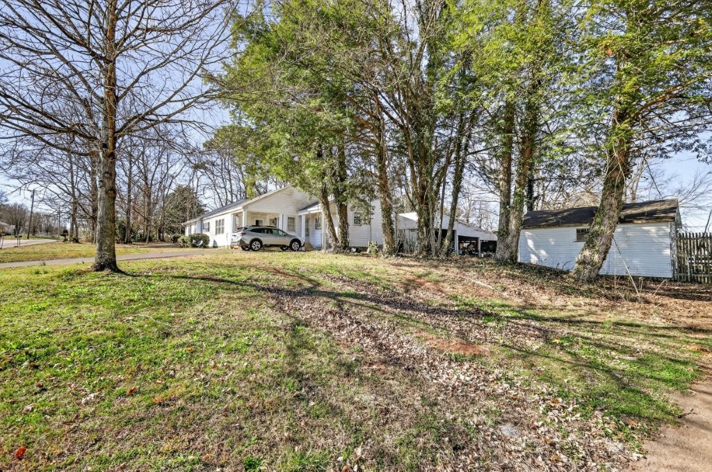 1400 West Lane Street Property Photo 1