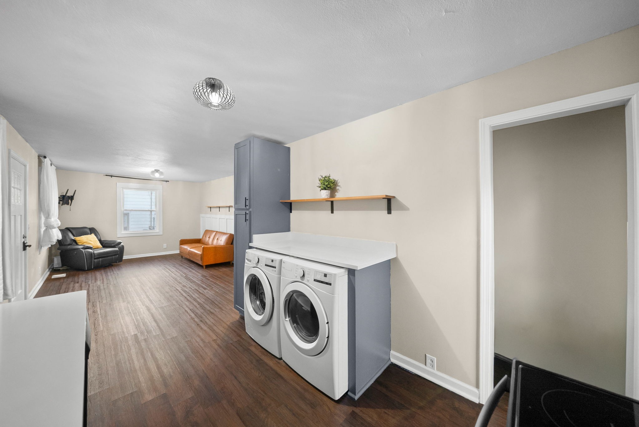 37 Maple St Property Photo 12