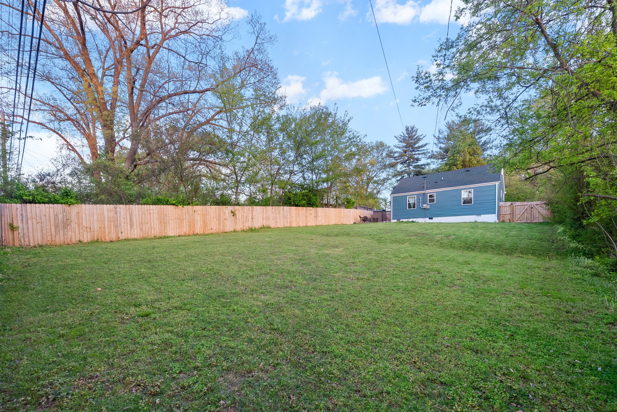 37 Maple St Property Photo 24