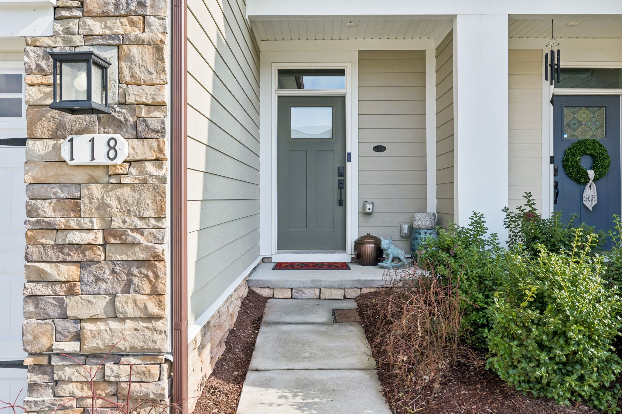 118 Great Falls Ct Property Photo 4