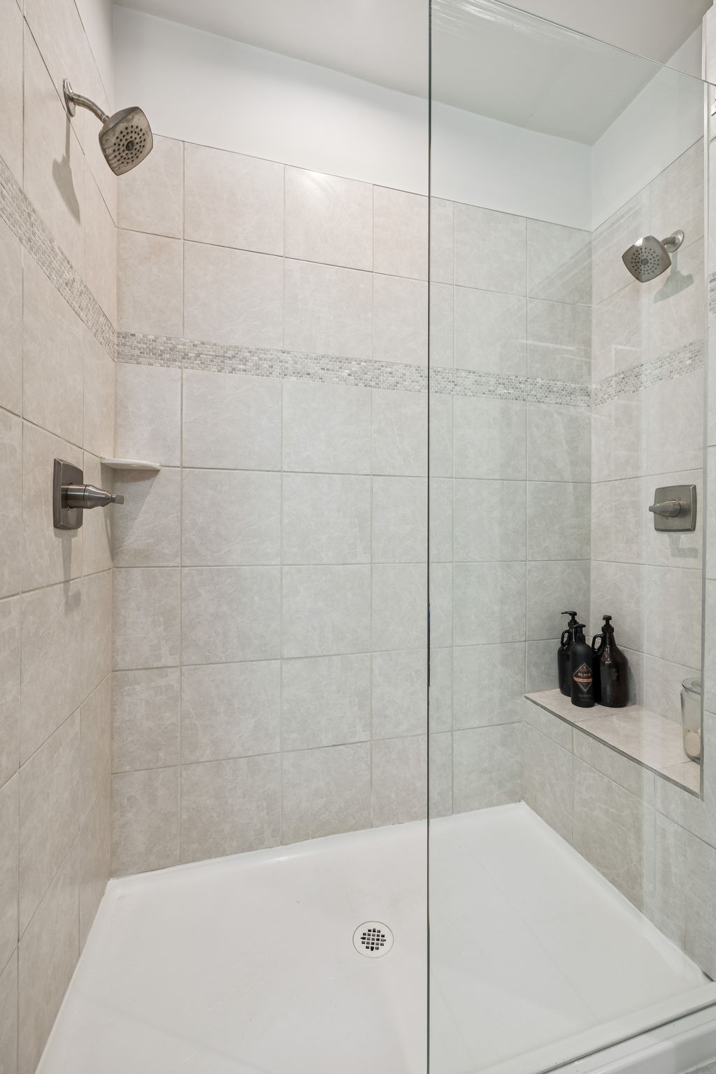 118 Great Falls Ct Property Photo 25