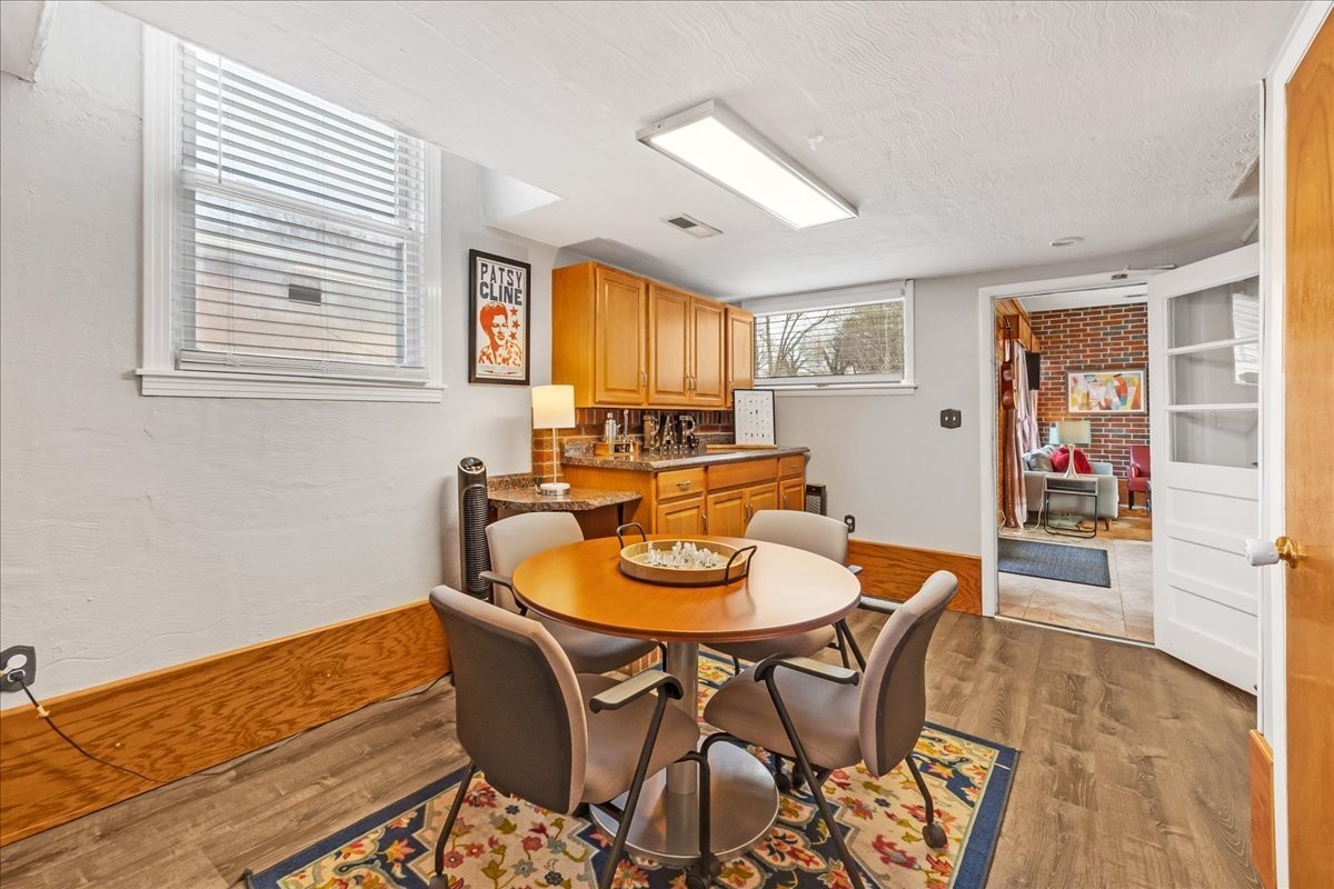 4208 Glynda Dr Property Photo 12