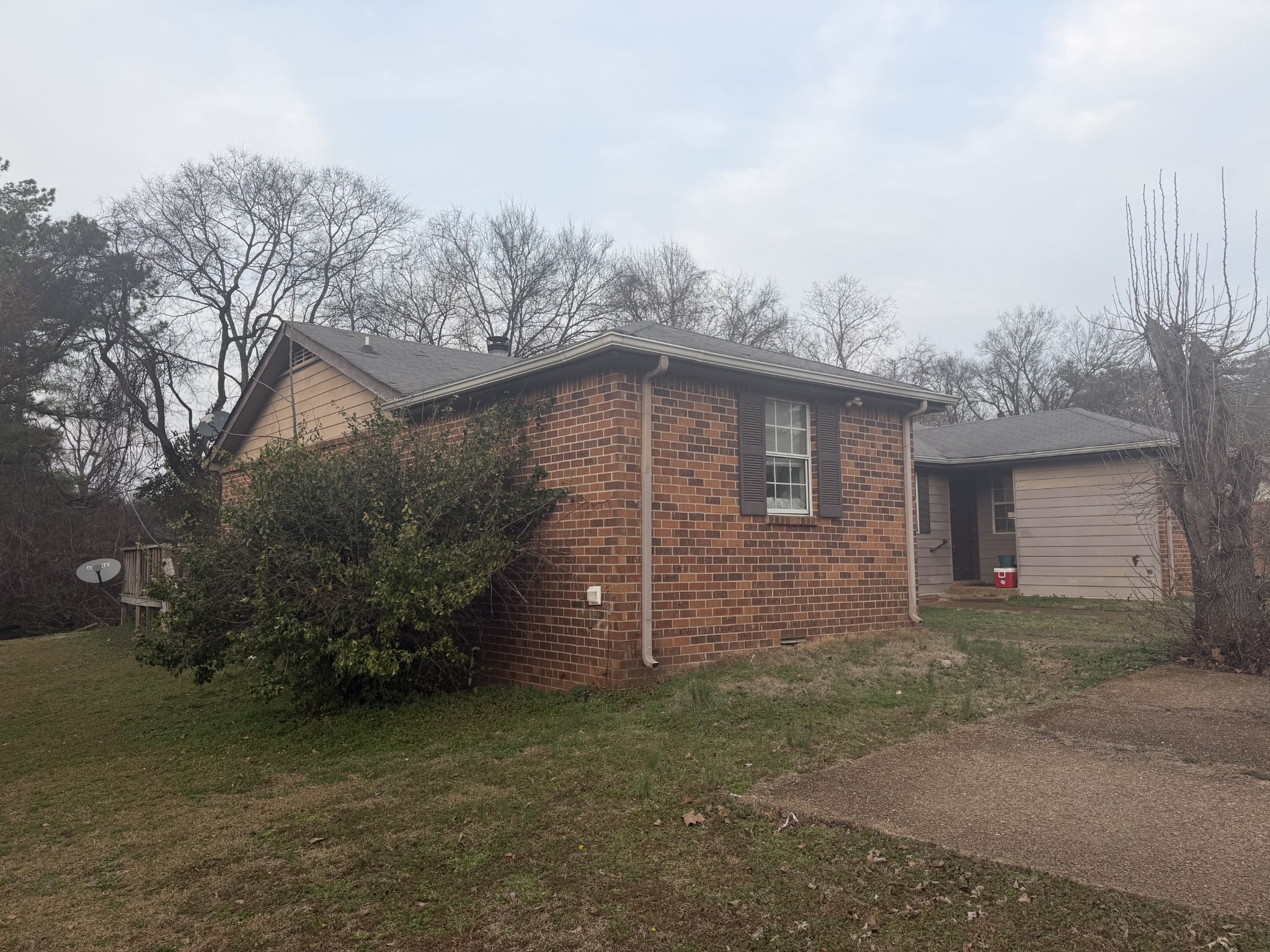 620 Westminster Dr Property Photo 5