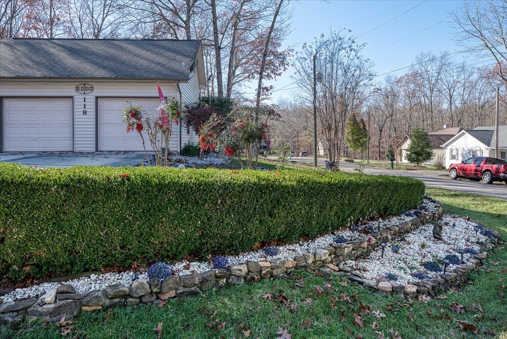 118 Glenwood Dr Property Photo 5