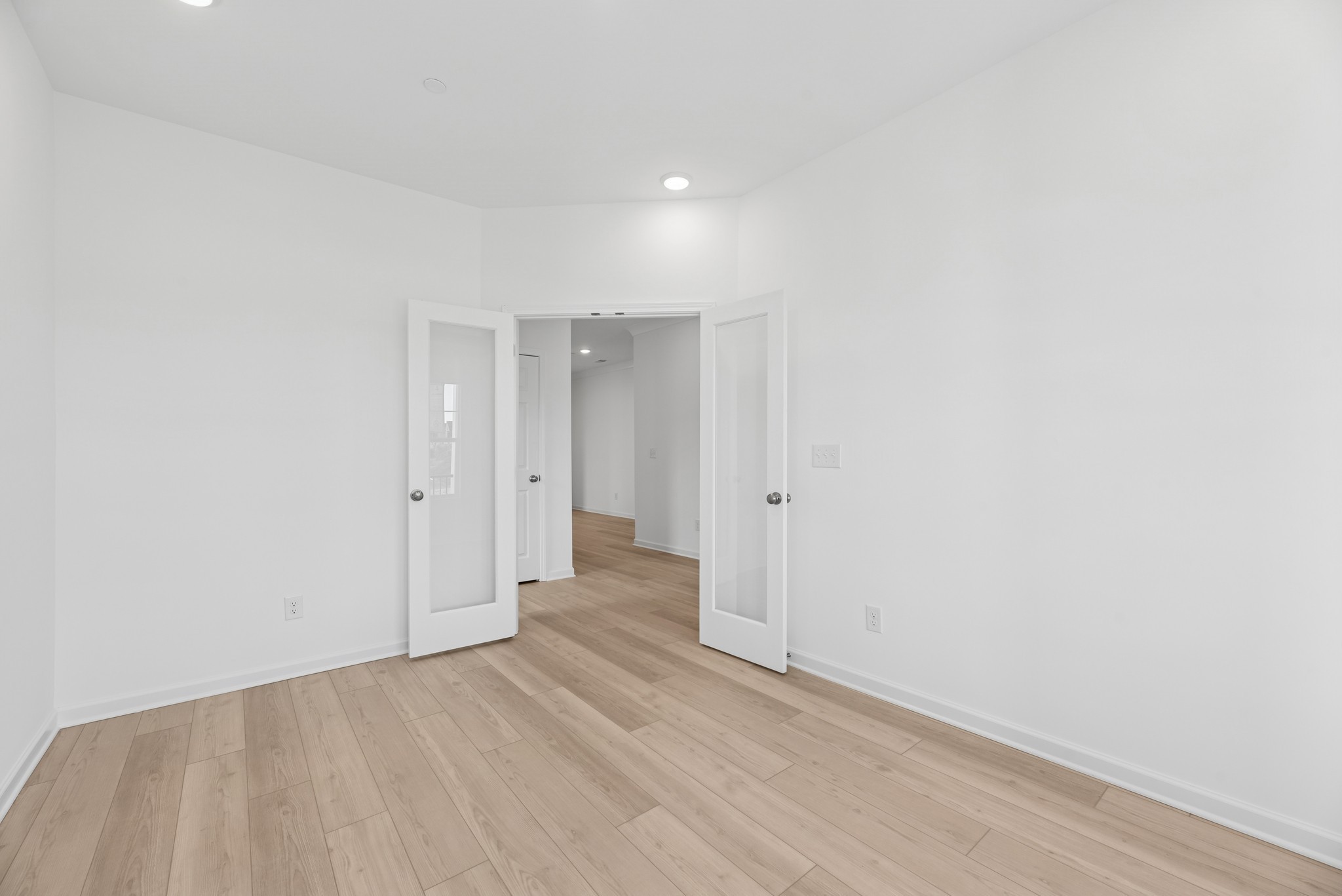 3143 Rolling Brook Drive Property Photo 13