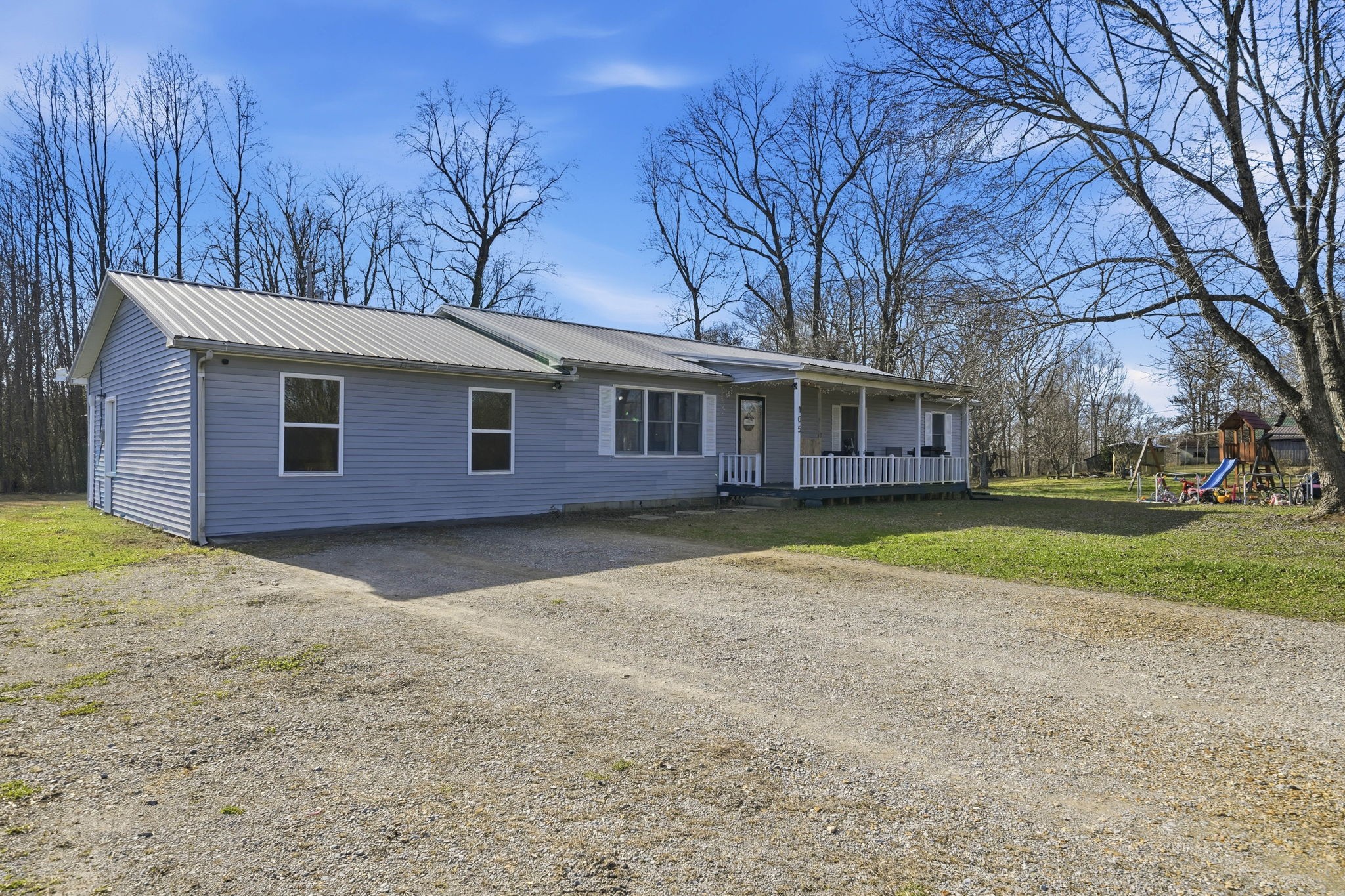 105 Farris Creek Bridge Rd Property Photo 3