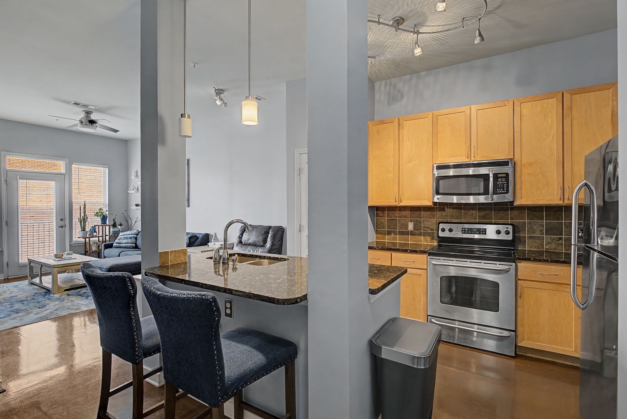 3000 Vanderbilt Pl Property Photo 8
