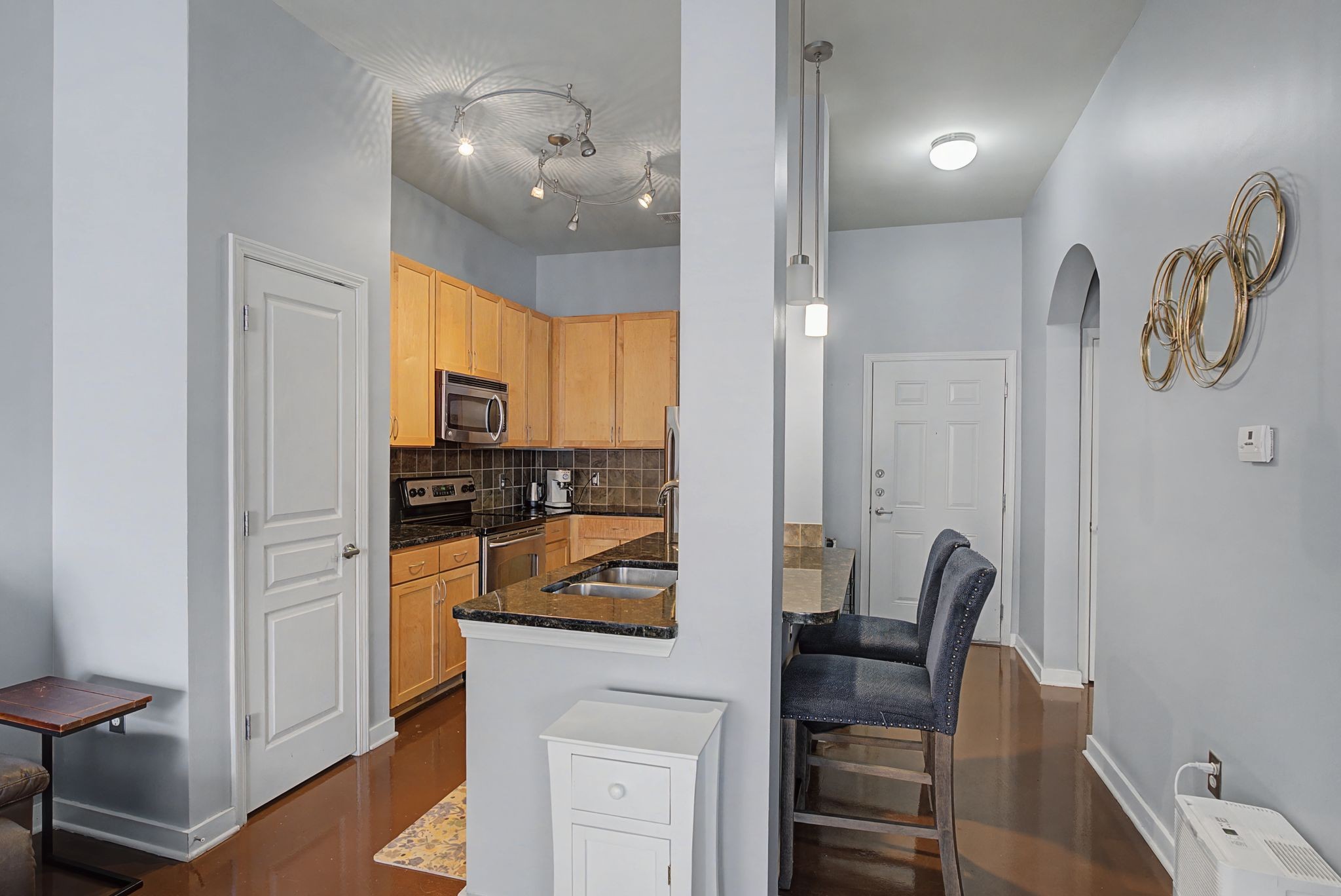 3000 Vanderbilt Pl Property Photo 13