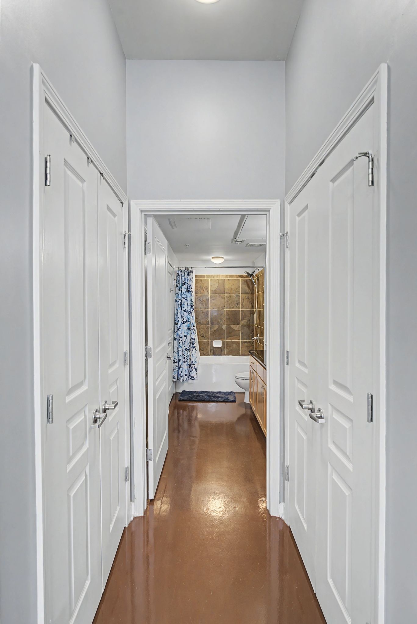 3000 Vanderbilt Pl Property Photo 23