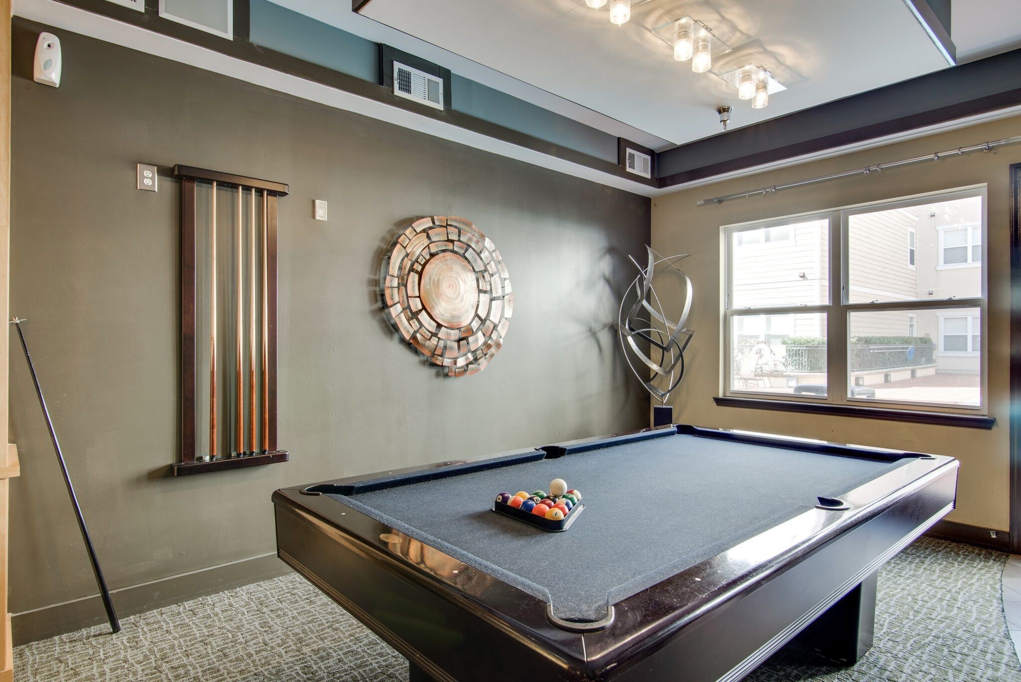 3000 Vanderbilt Pl Property Photo 32