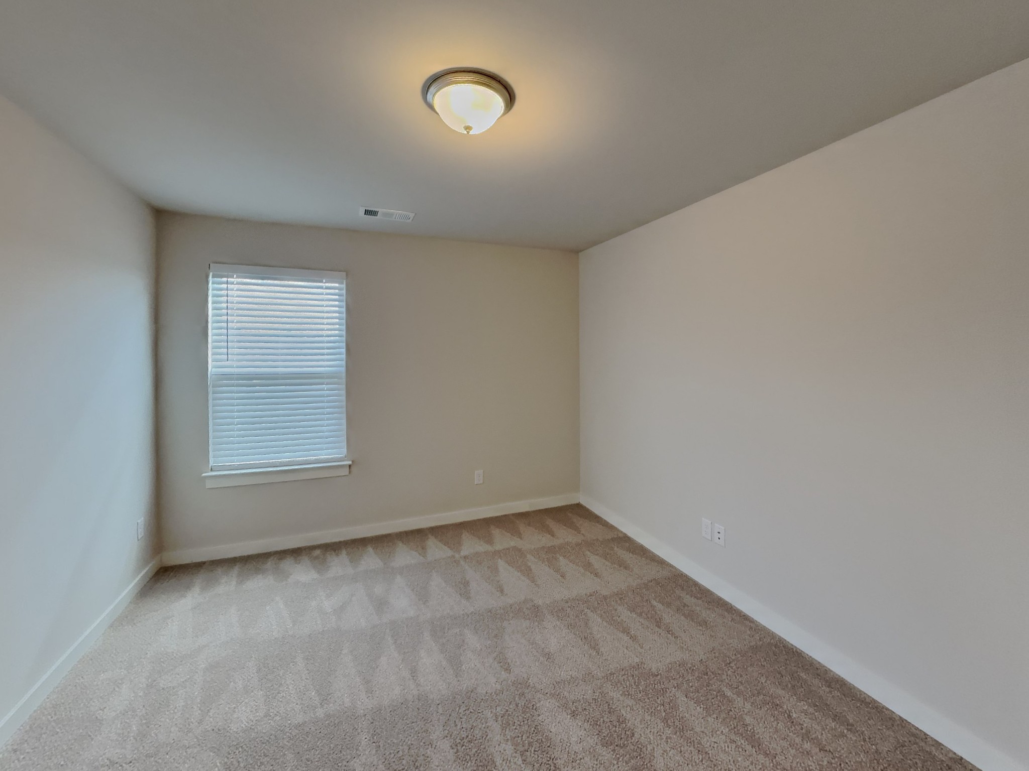 4937 Kingdom Dr Property Photo 13