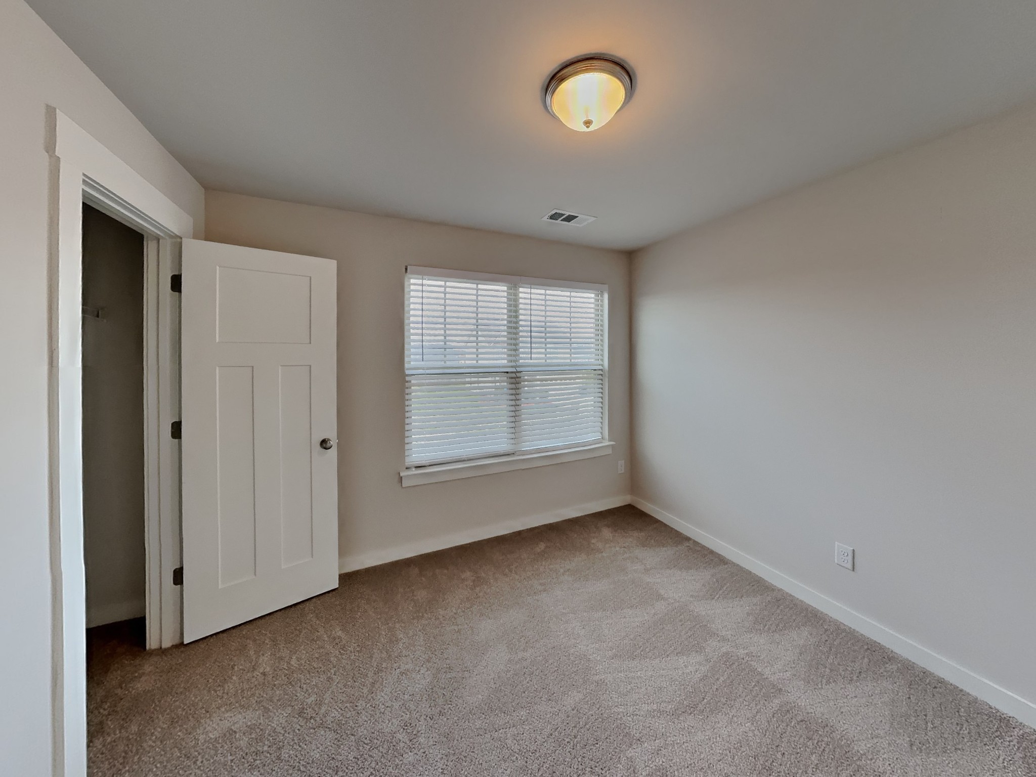 4937 Kingdom Dr Property Photo 14