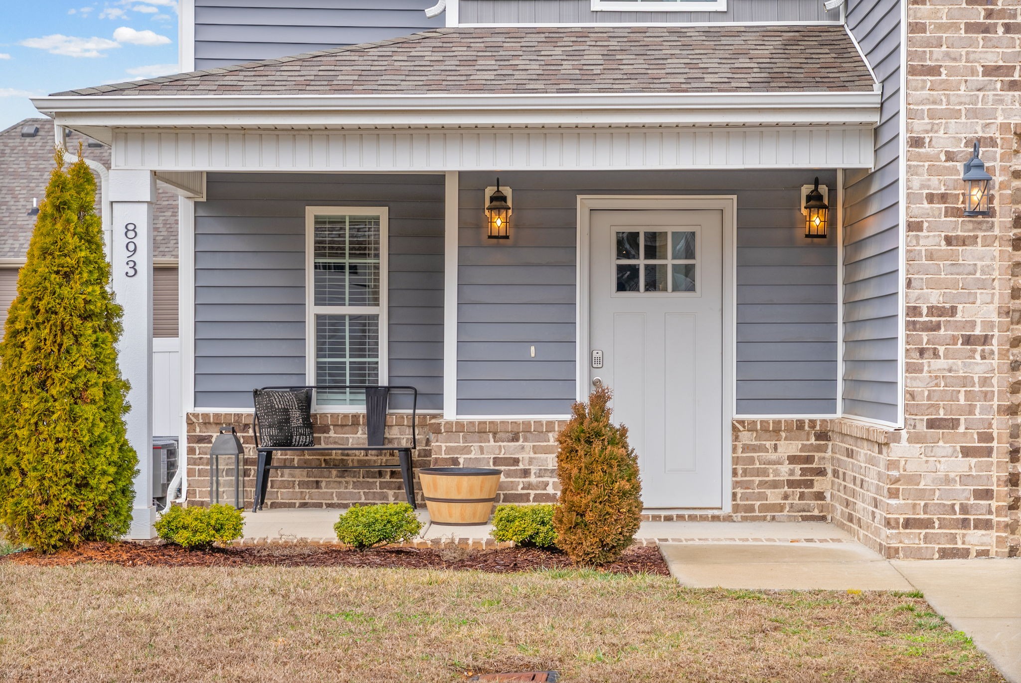 893 Limestone Way Property Photo 1