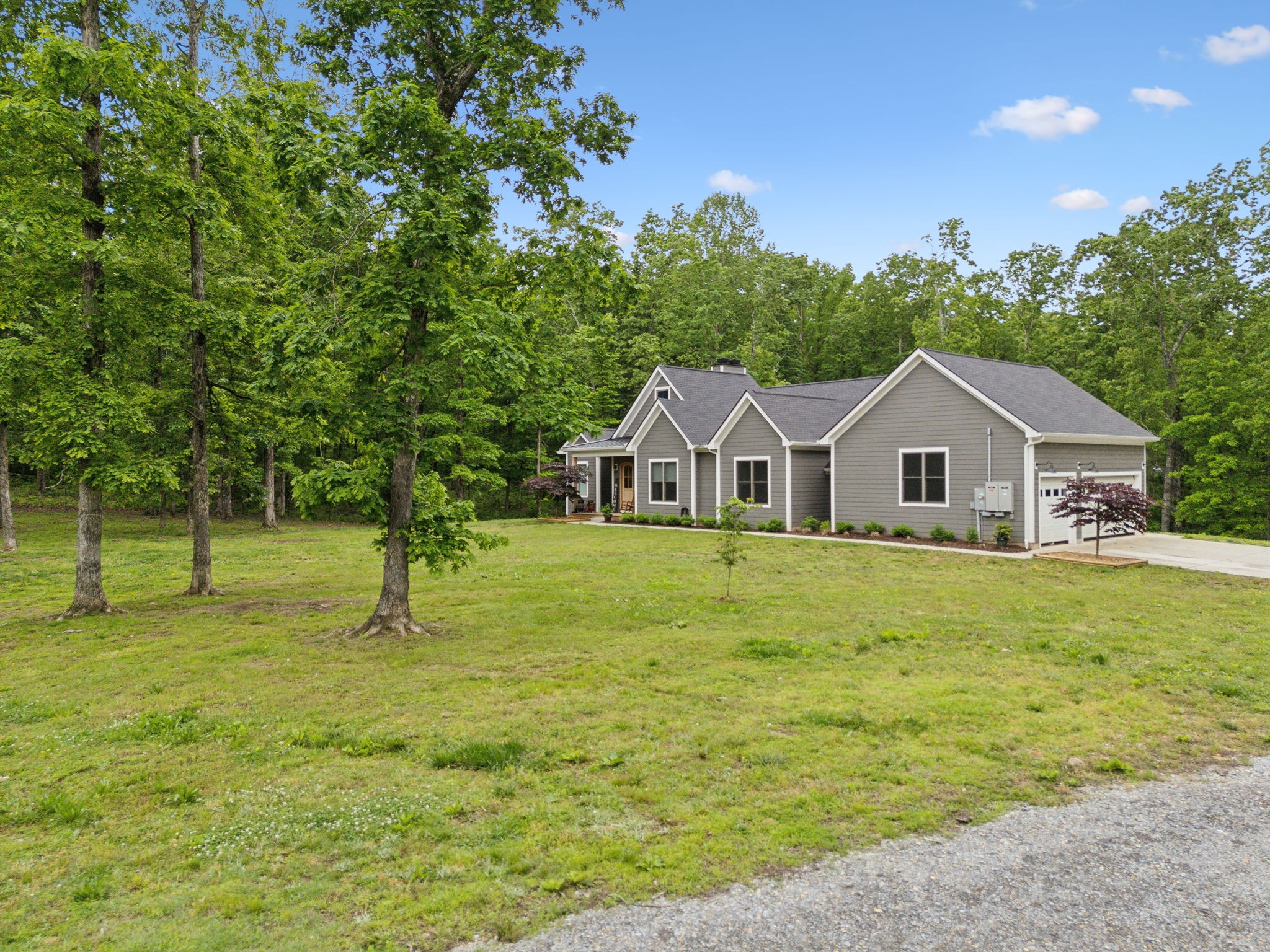 6033 Vesper Way Property Photo 4