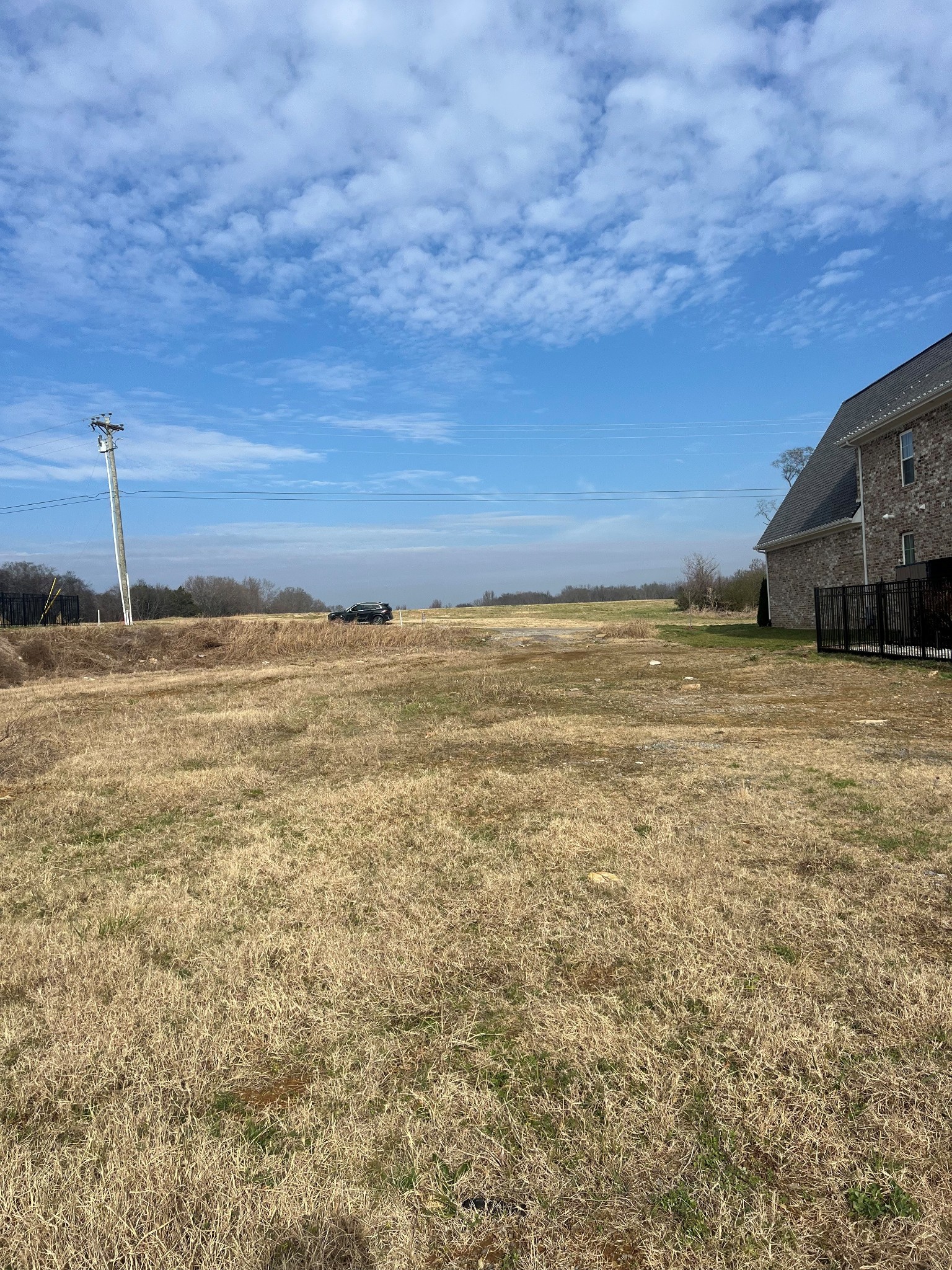 5415 Constantine Dr Property Photo 3