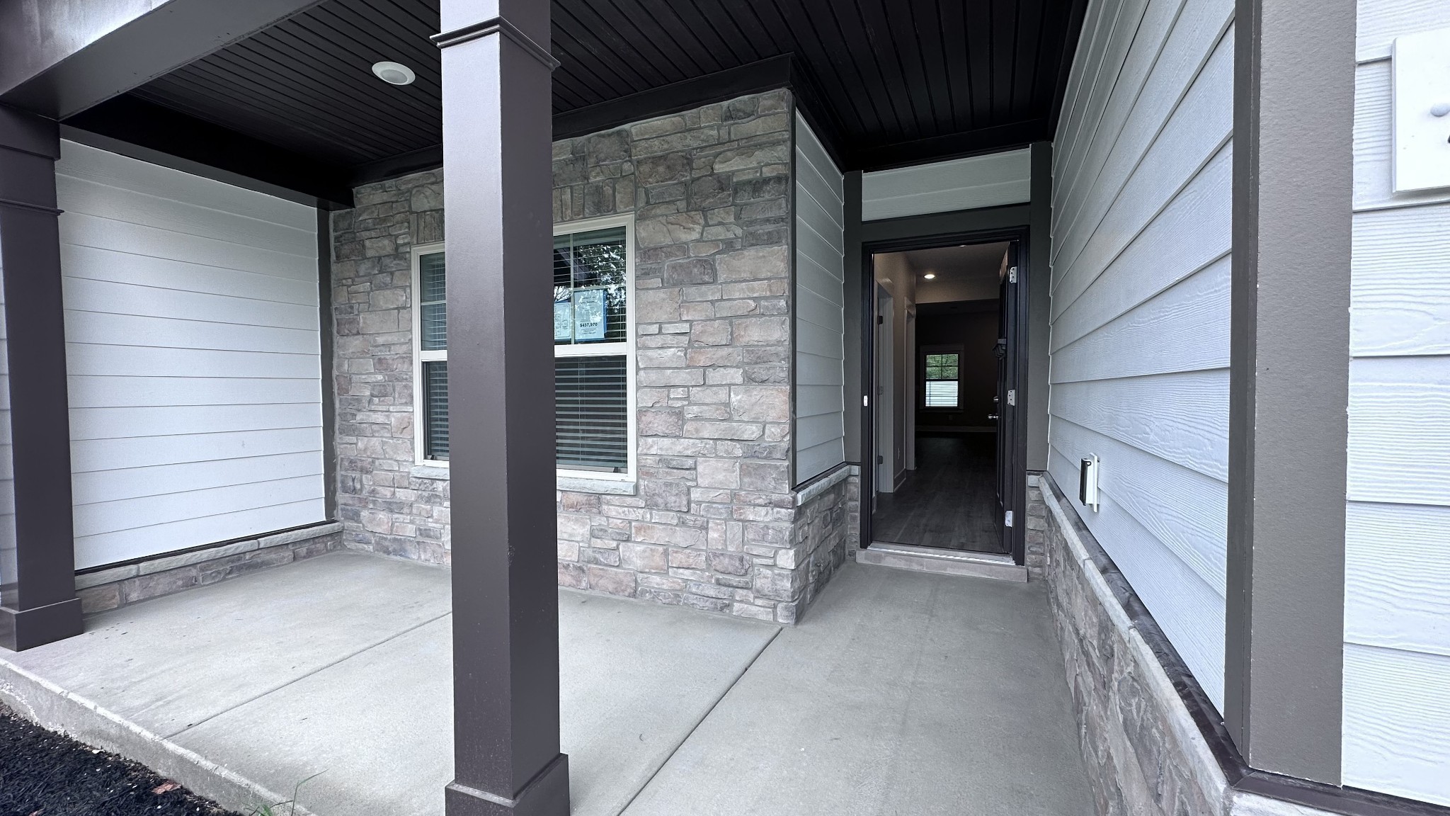1443 Suzanne Drive Property Photo 2