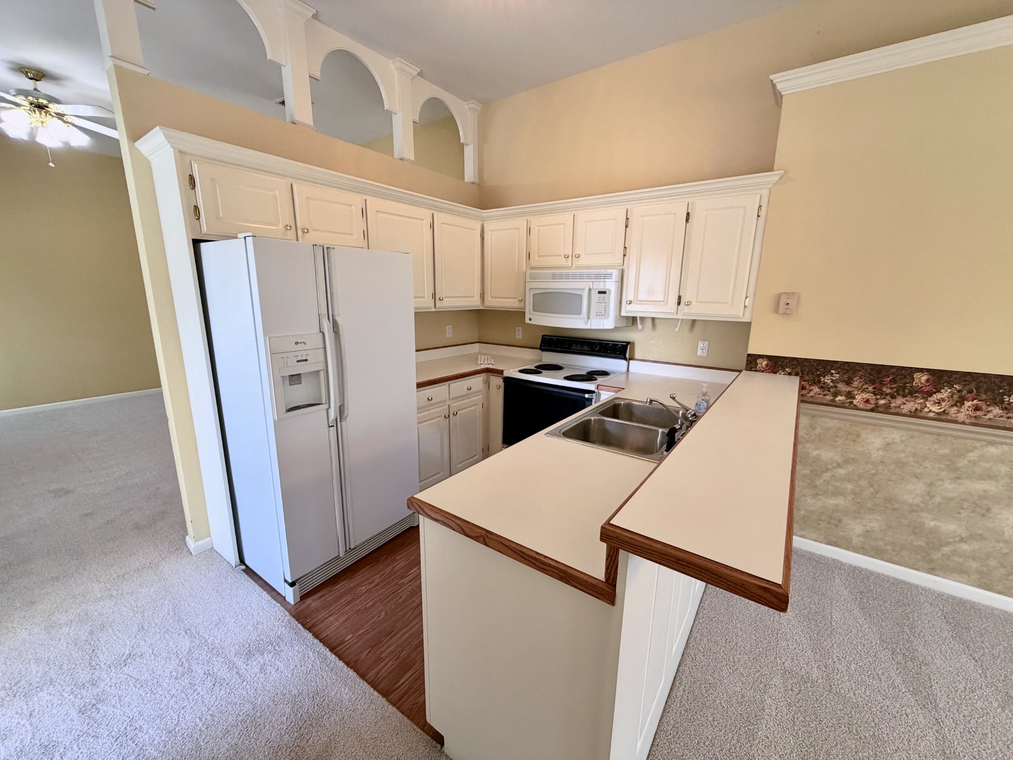 2216 River Rock Xing Property Photo 17