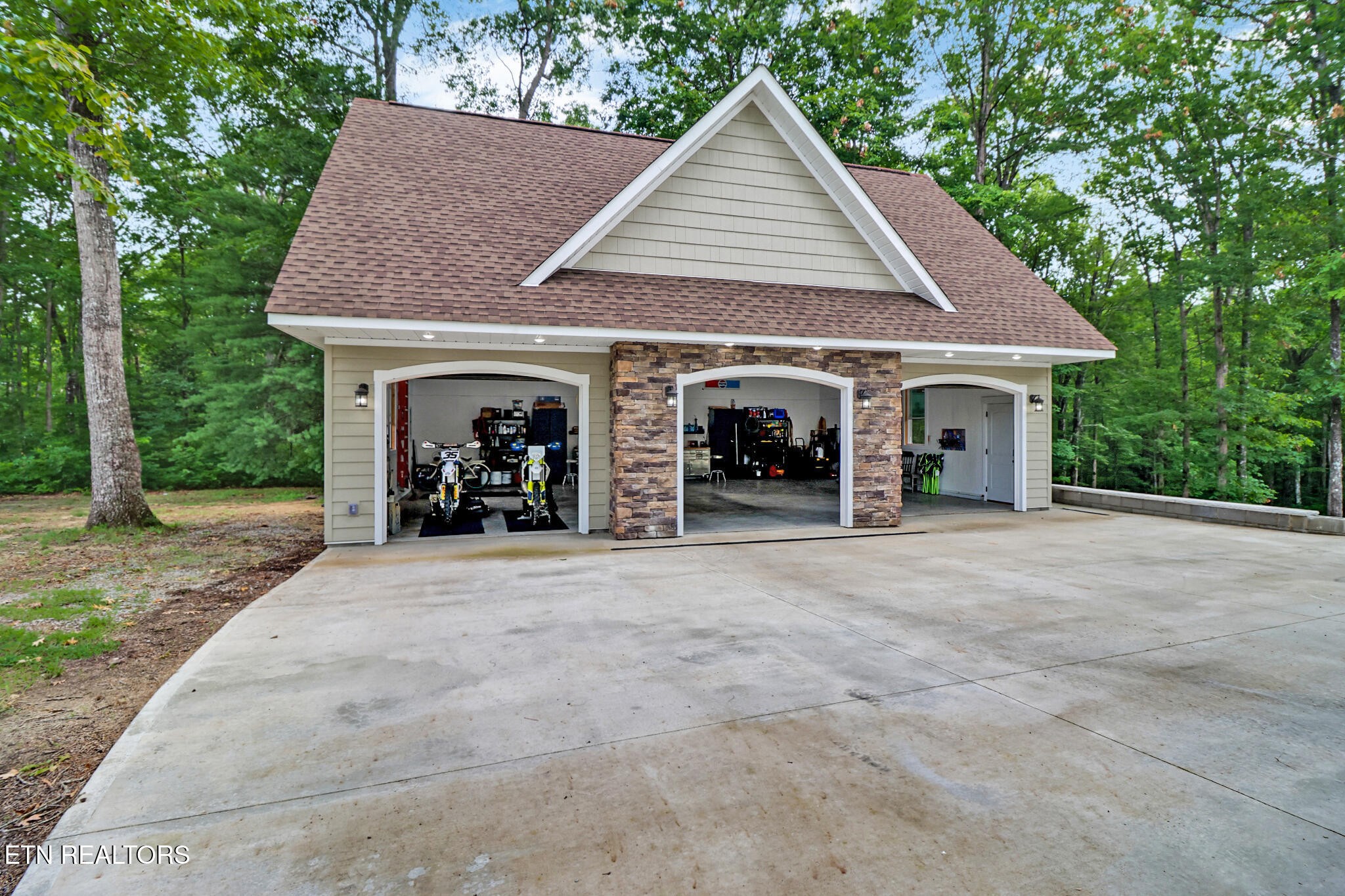 265 Falling Leaf Rd Property Photo 48