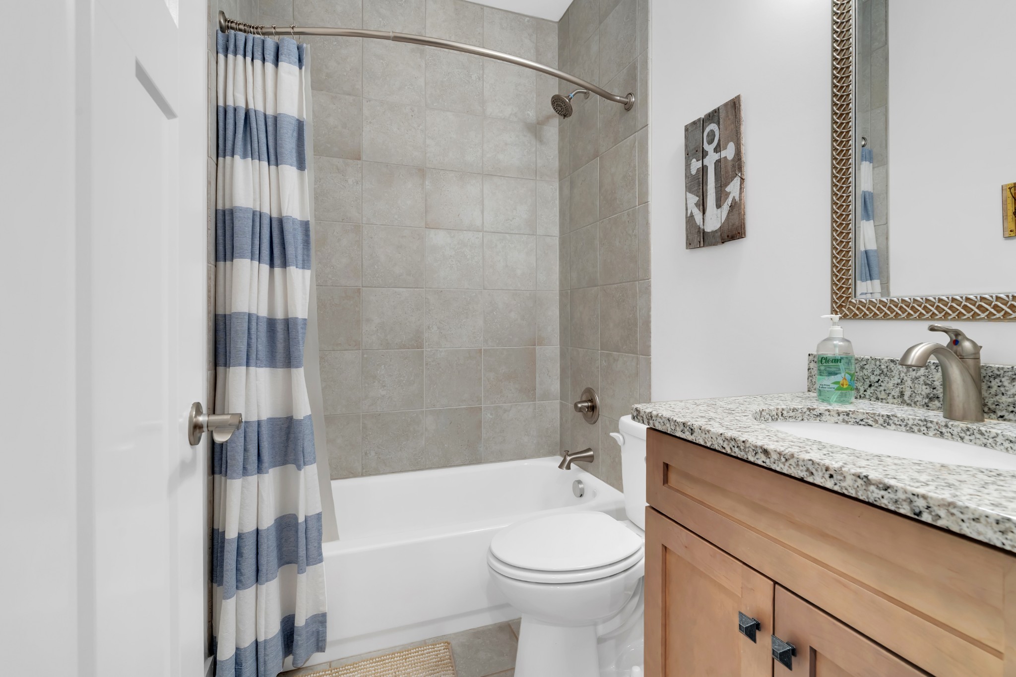 103 Anderton Dr Property Photo 32