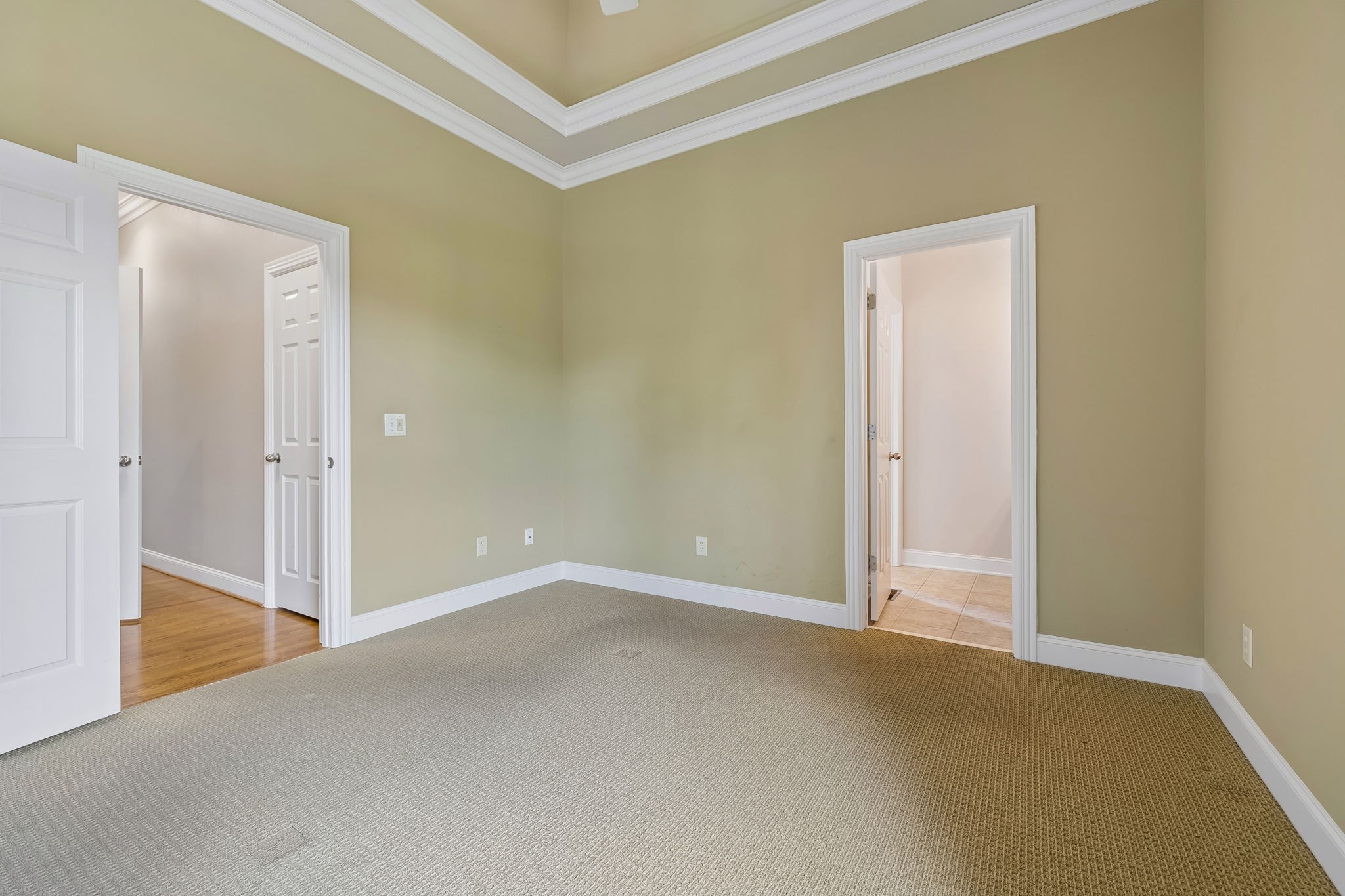 301 Fountainbrooke Dr Property Photo 36