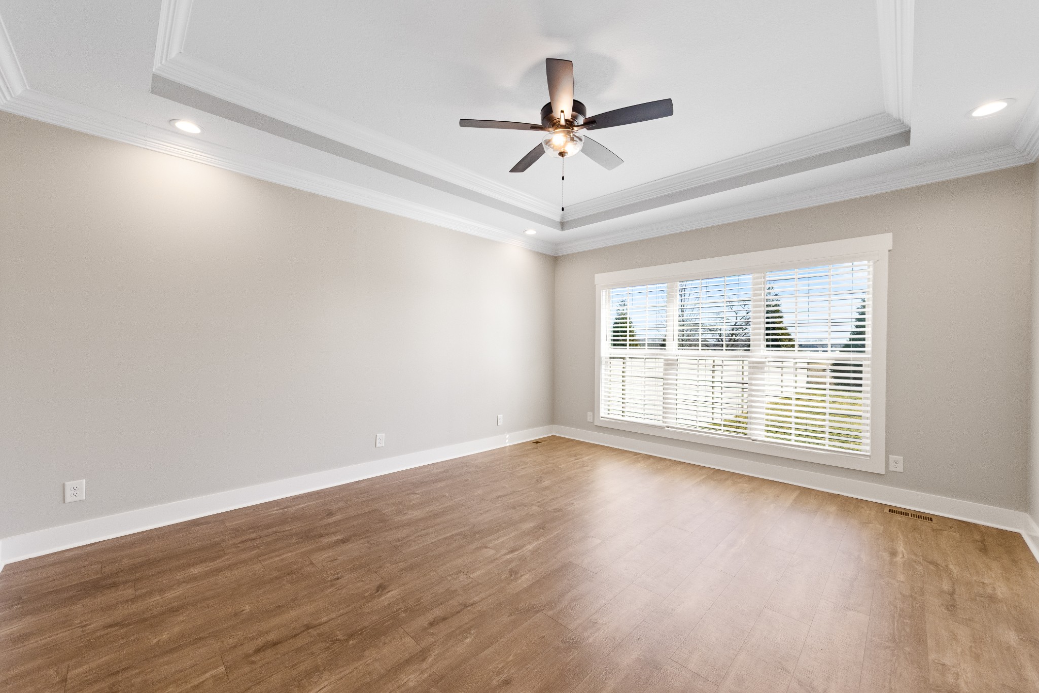 1069 Veridian Drive Property Photo 8
